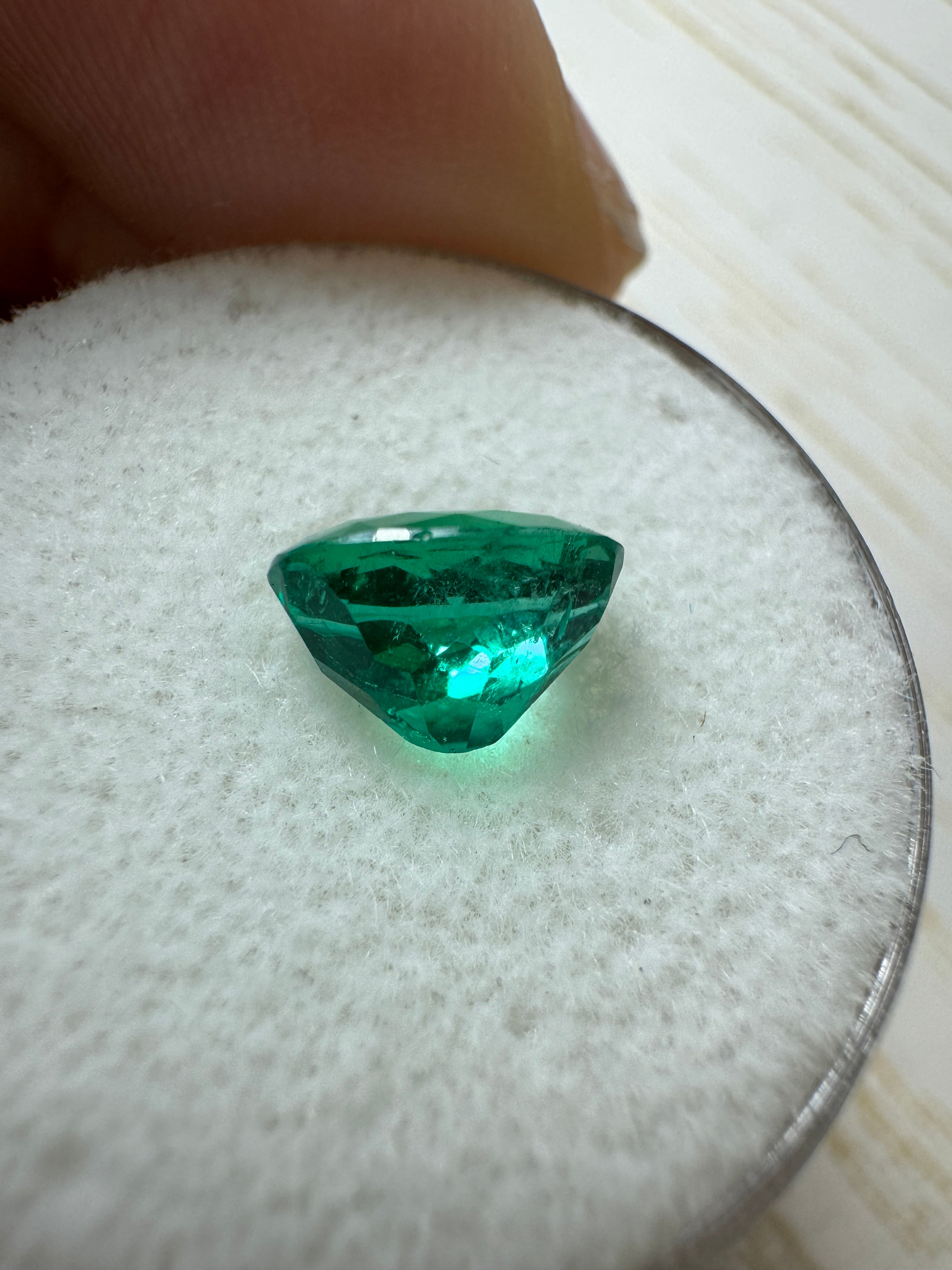 Special listing for Barbara - 18K custom Besel E to W ring 1.23 Carat AAA+ Vivid Bluish Green Natural Loose Colombian Emerald-Oval Cut - JR Colombian Emeralds