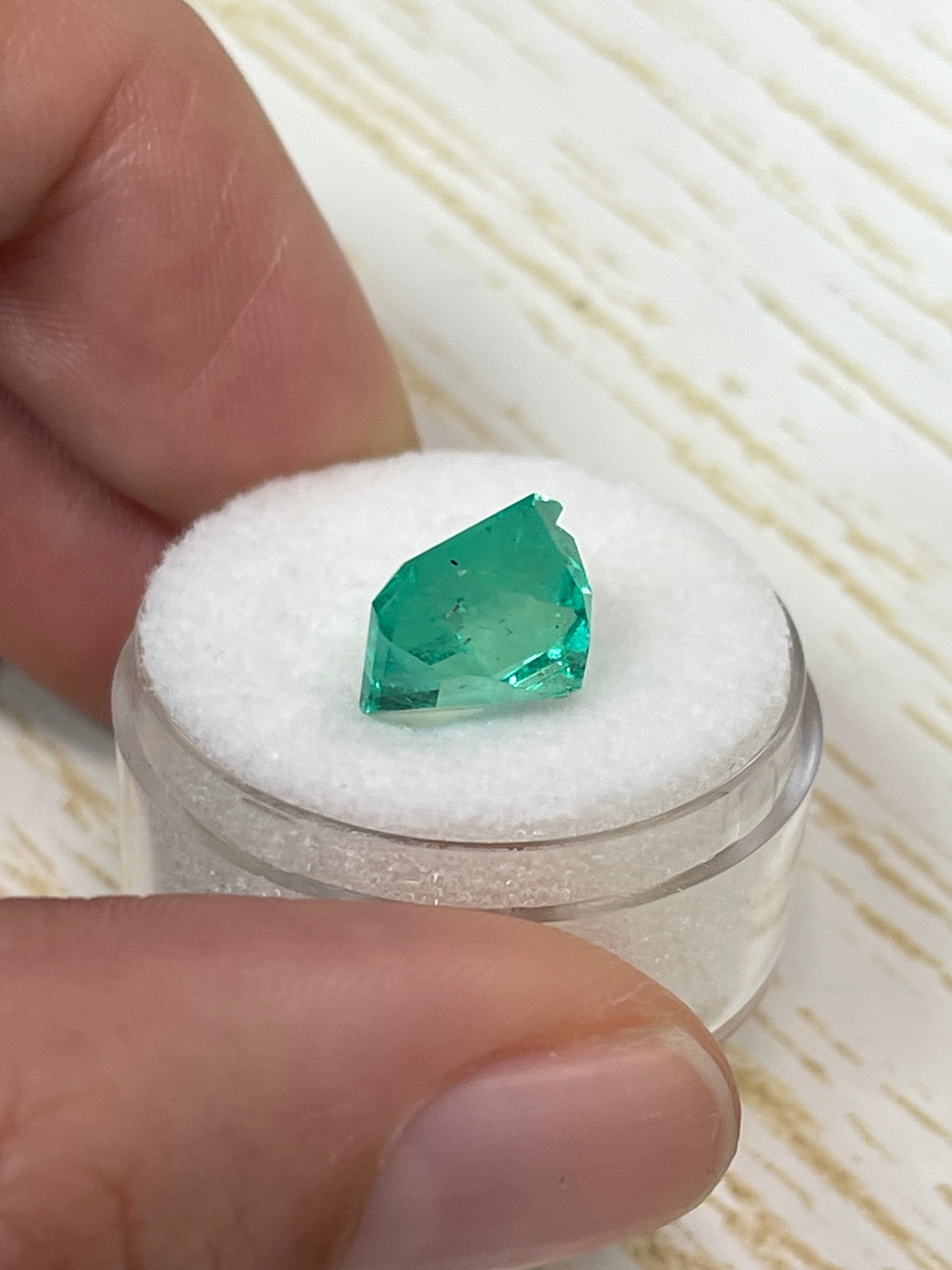 4.53 Carat 10x10 Vibrant Loose Colombian Emerald-Asscher Cut - JR Colombian Emeralds