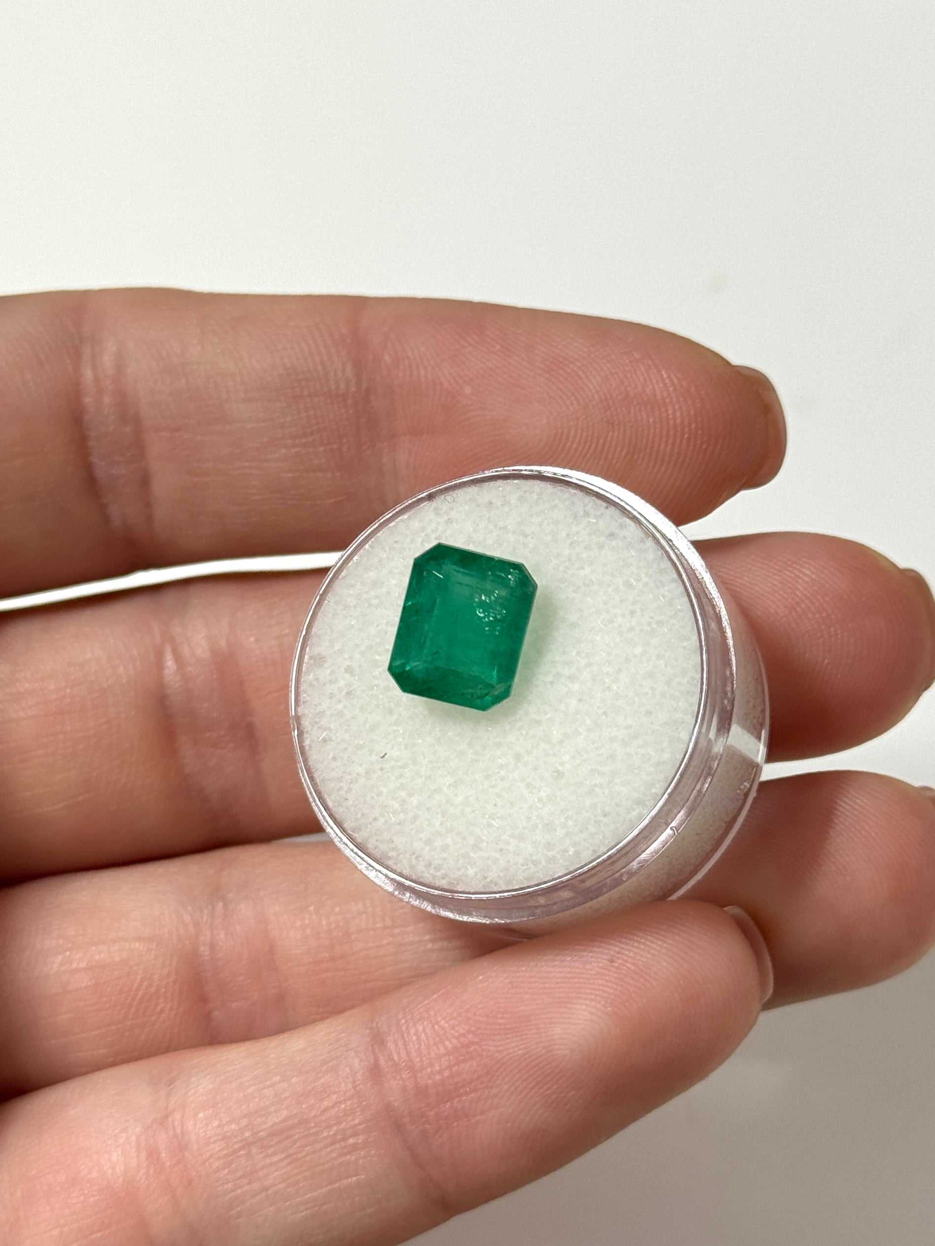 3.65 Carat Zambian Emerald gcbassett