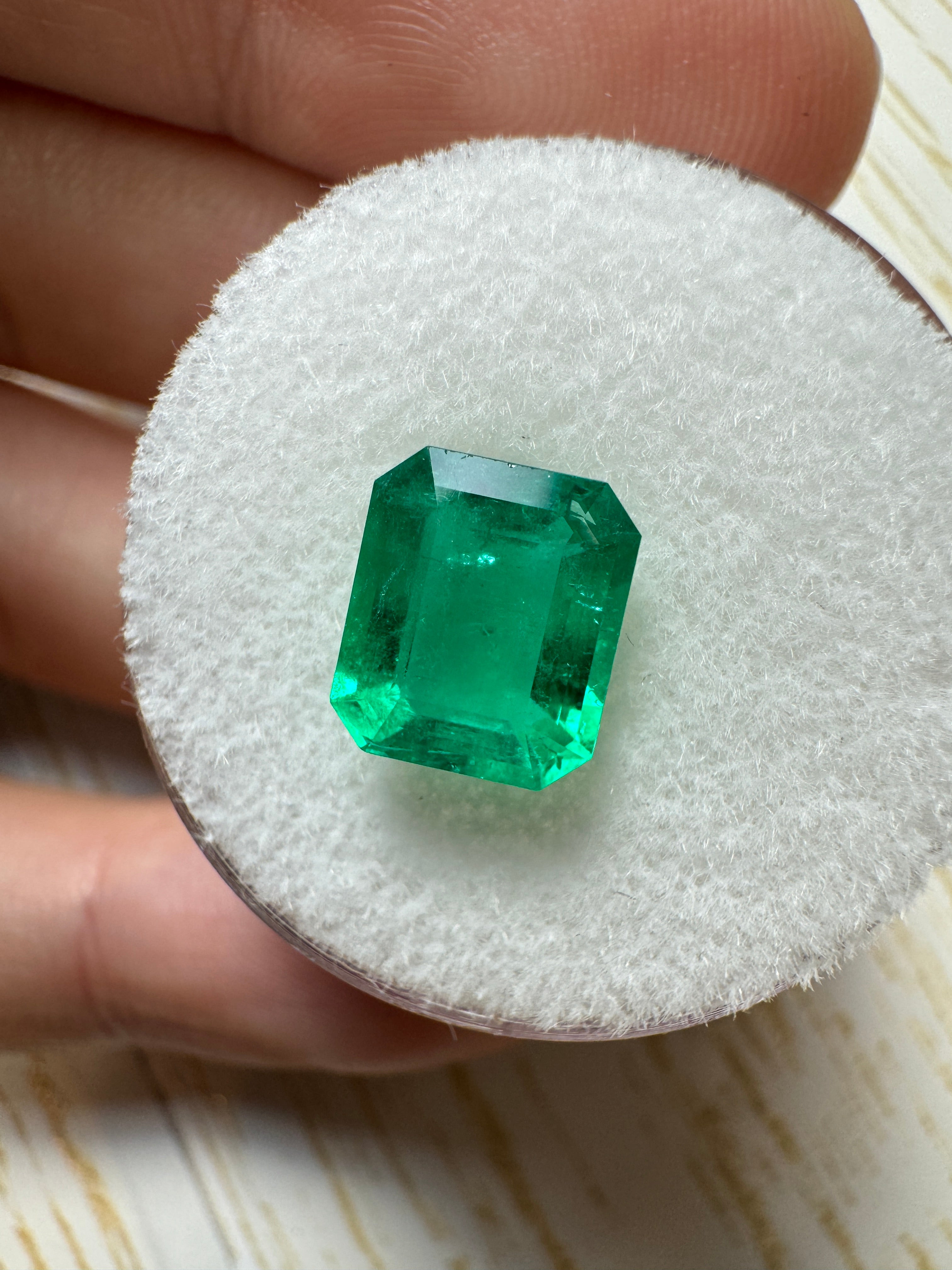 2.01 Carat 9x7.5 Deep Green Natural Loose Colombian Emerald-Emerald Cut - JR Colombian Emeralds