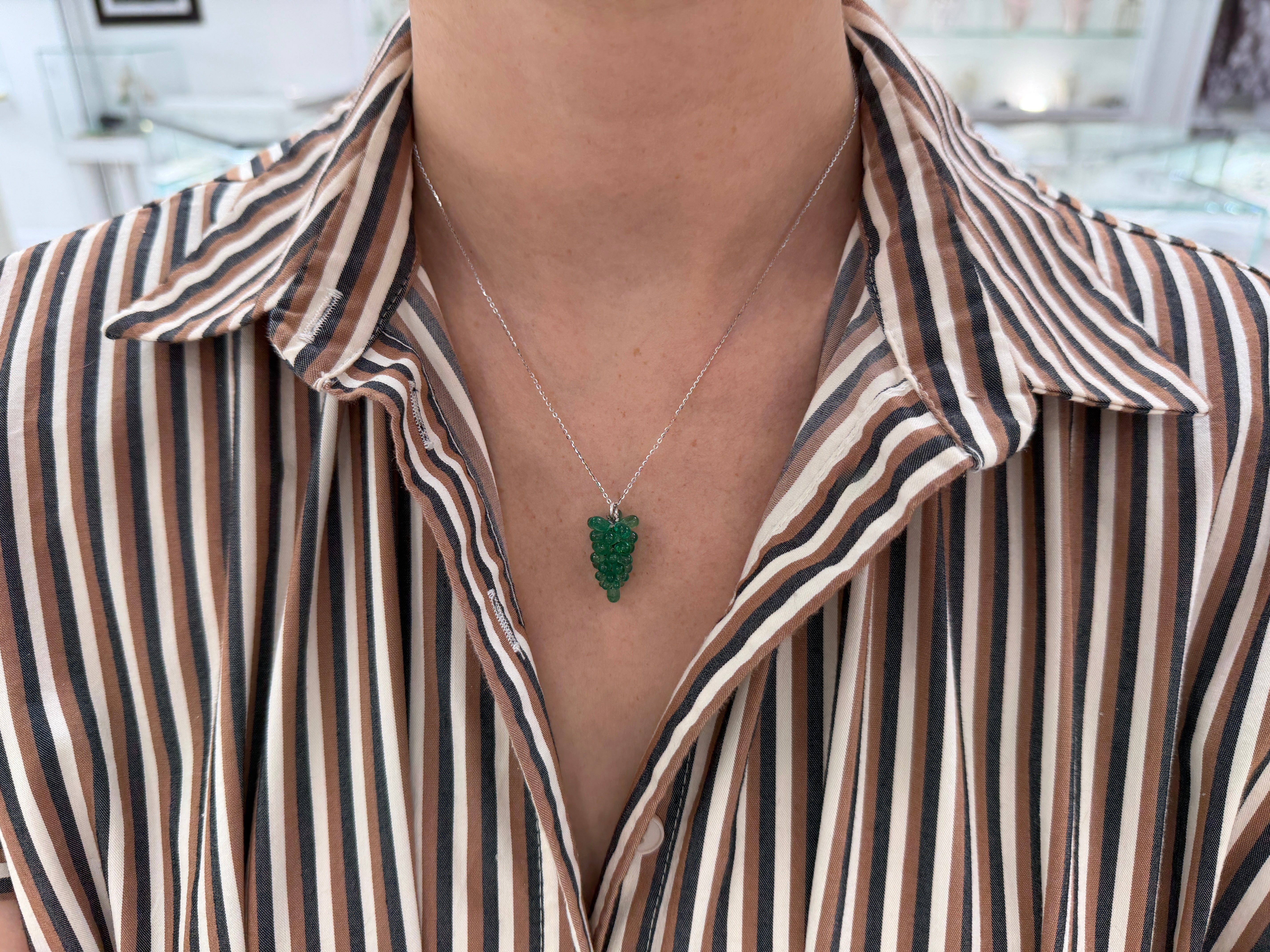 13tcw Emerald Grape Bunch 14K White Gold Necklace