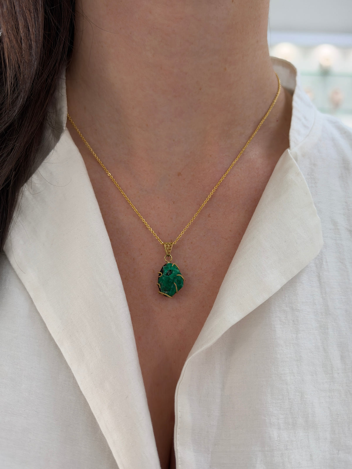 9.30ct 18K natural rough single-terminated Colombian emerald necklace by JR Colombian Emeralds