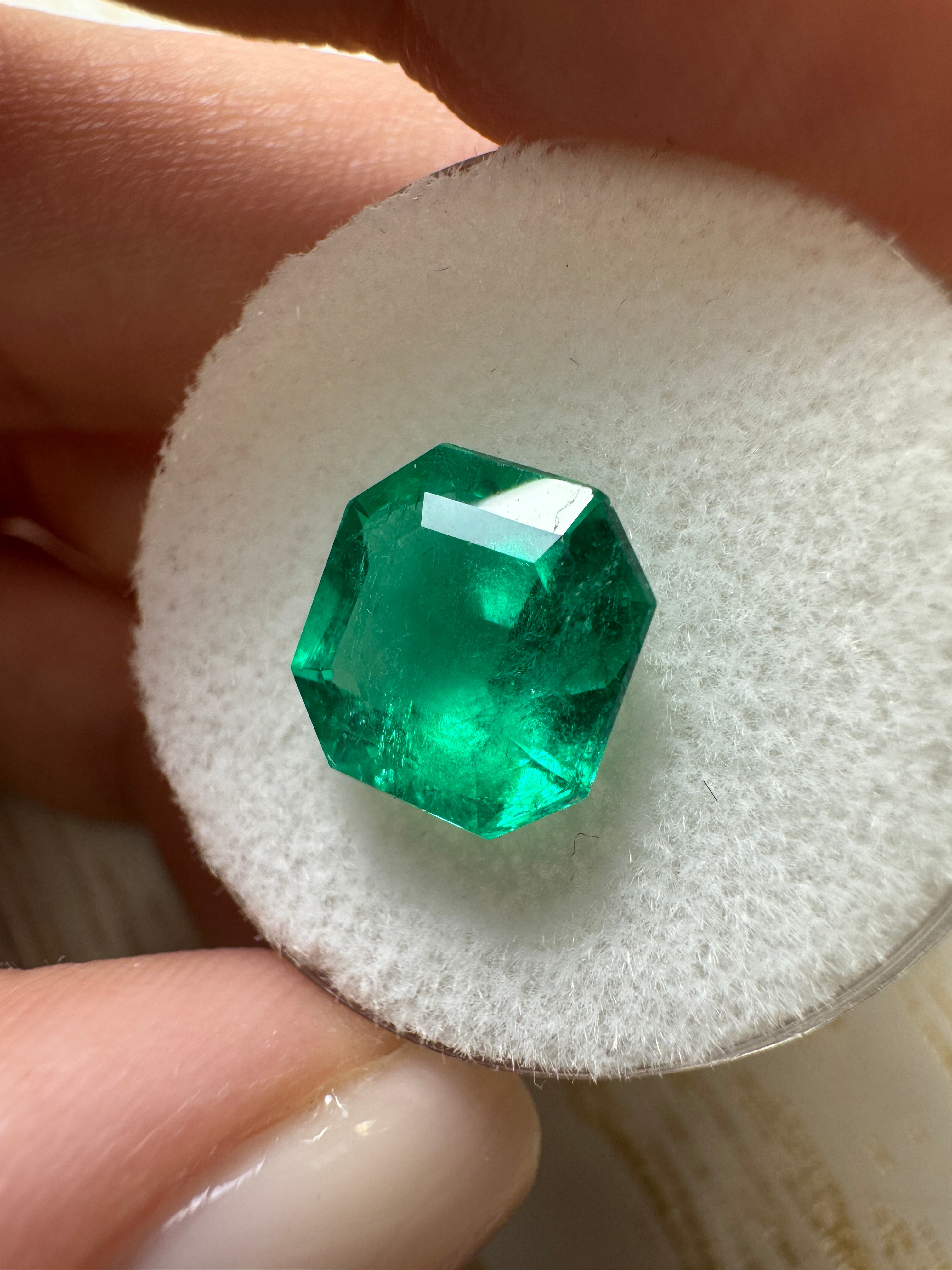 3.21 Carat 9.5x9.5 Octagonal Cut Green Natural Loose Colombian Emerald-Emerald Cut - JR Colombian Emeralds