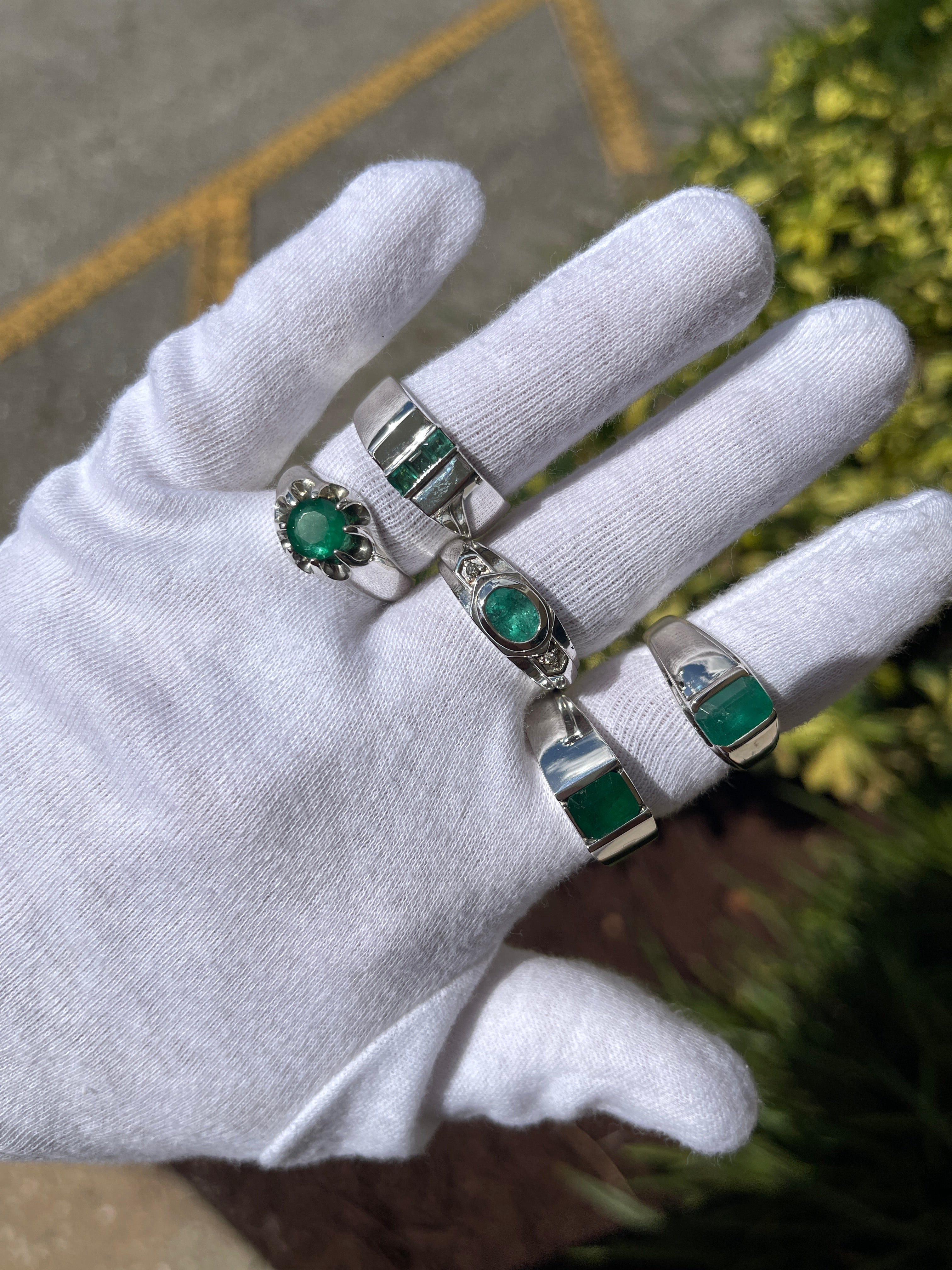 Natural Emerald Mens Ring In Sterling Silver