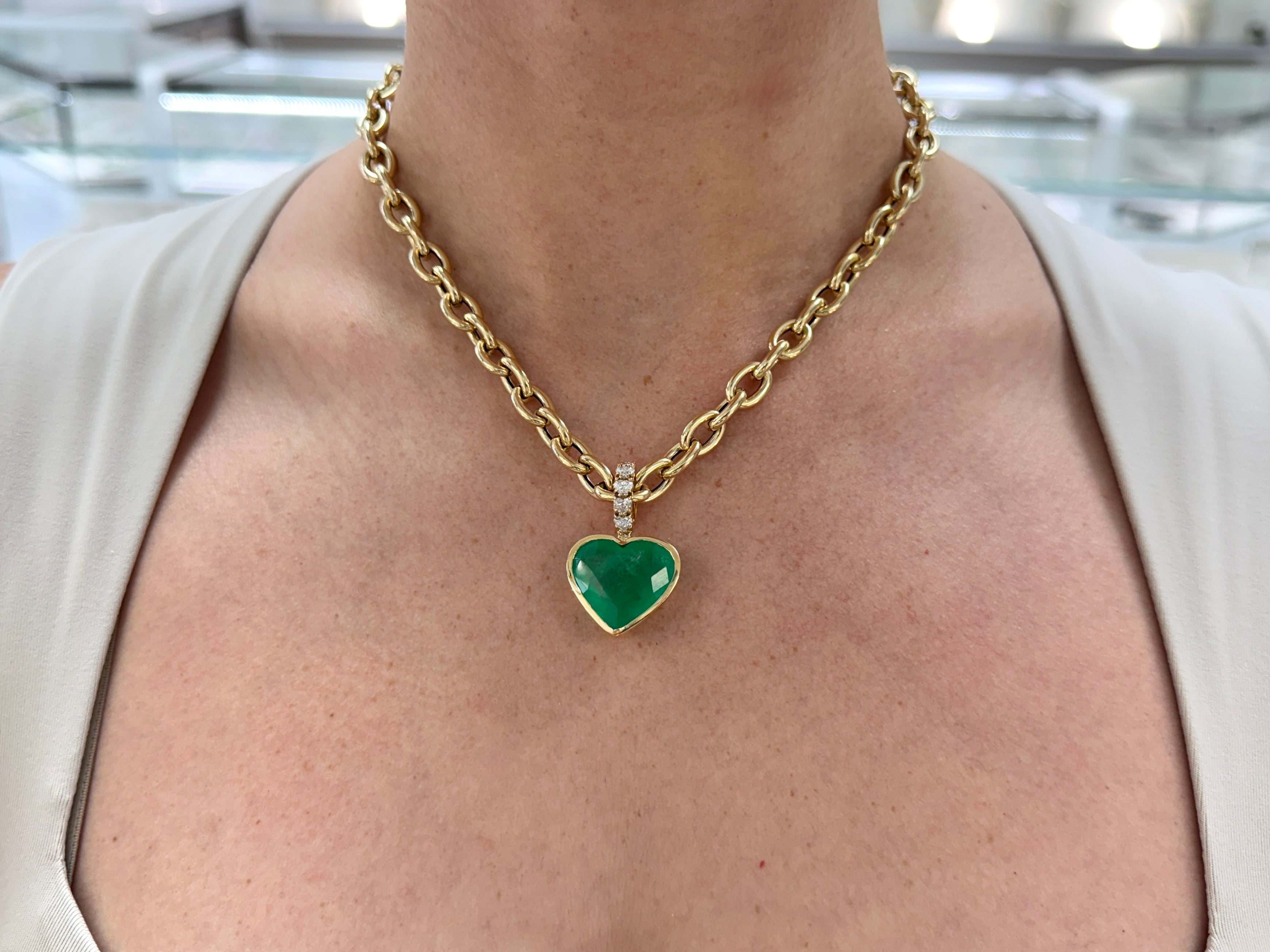 23.94tcw Rare Colombian Emearld Heart of the Ocean & Diamond Necklace 18K