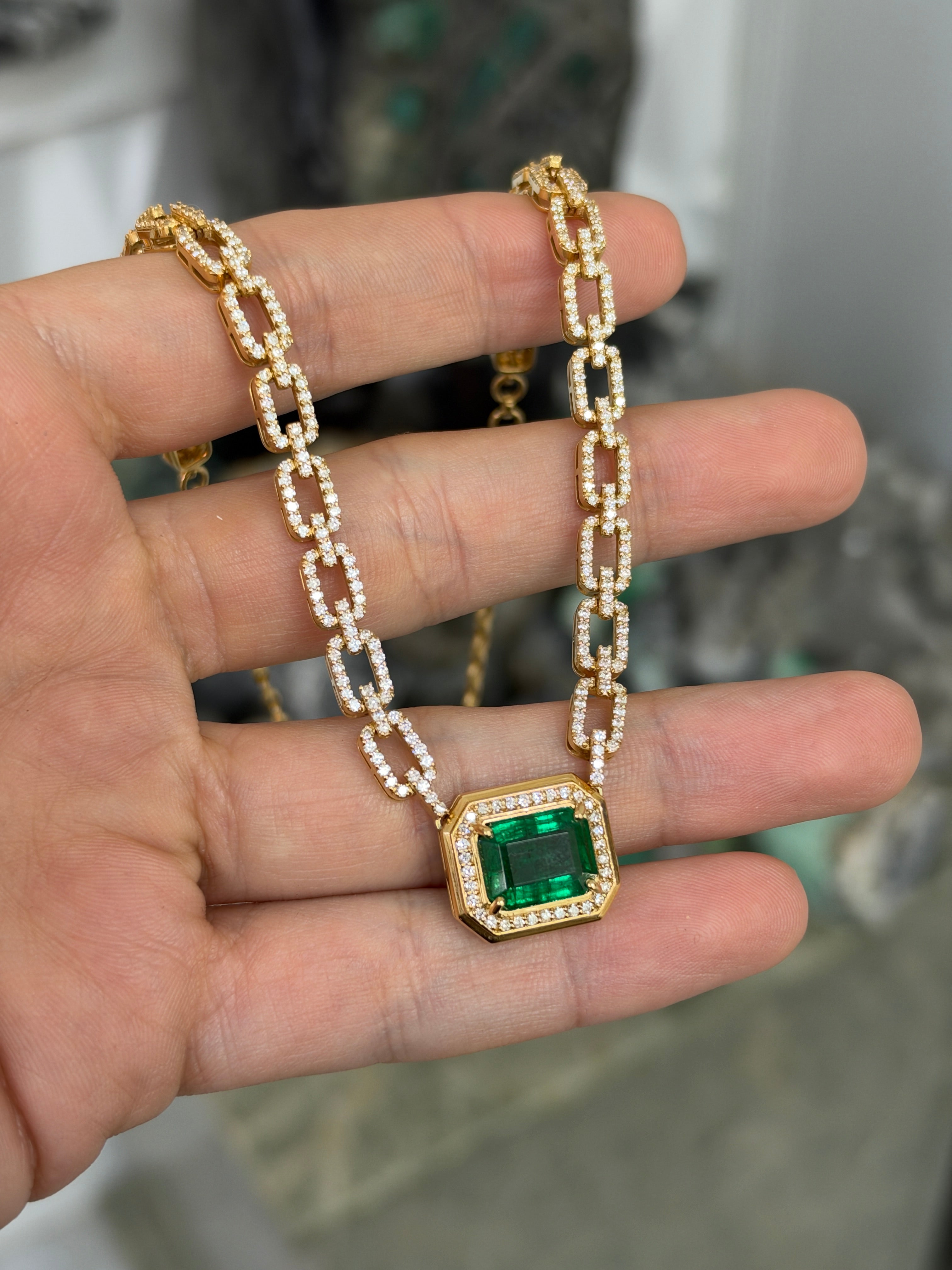 7.61tcw 18K Emerald & Diamond Halo Paperclip Link Necklace in Yellow Gold