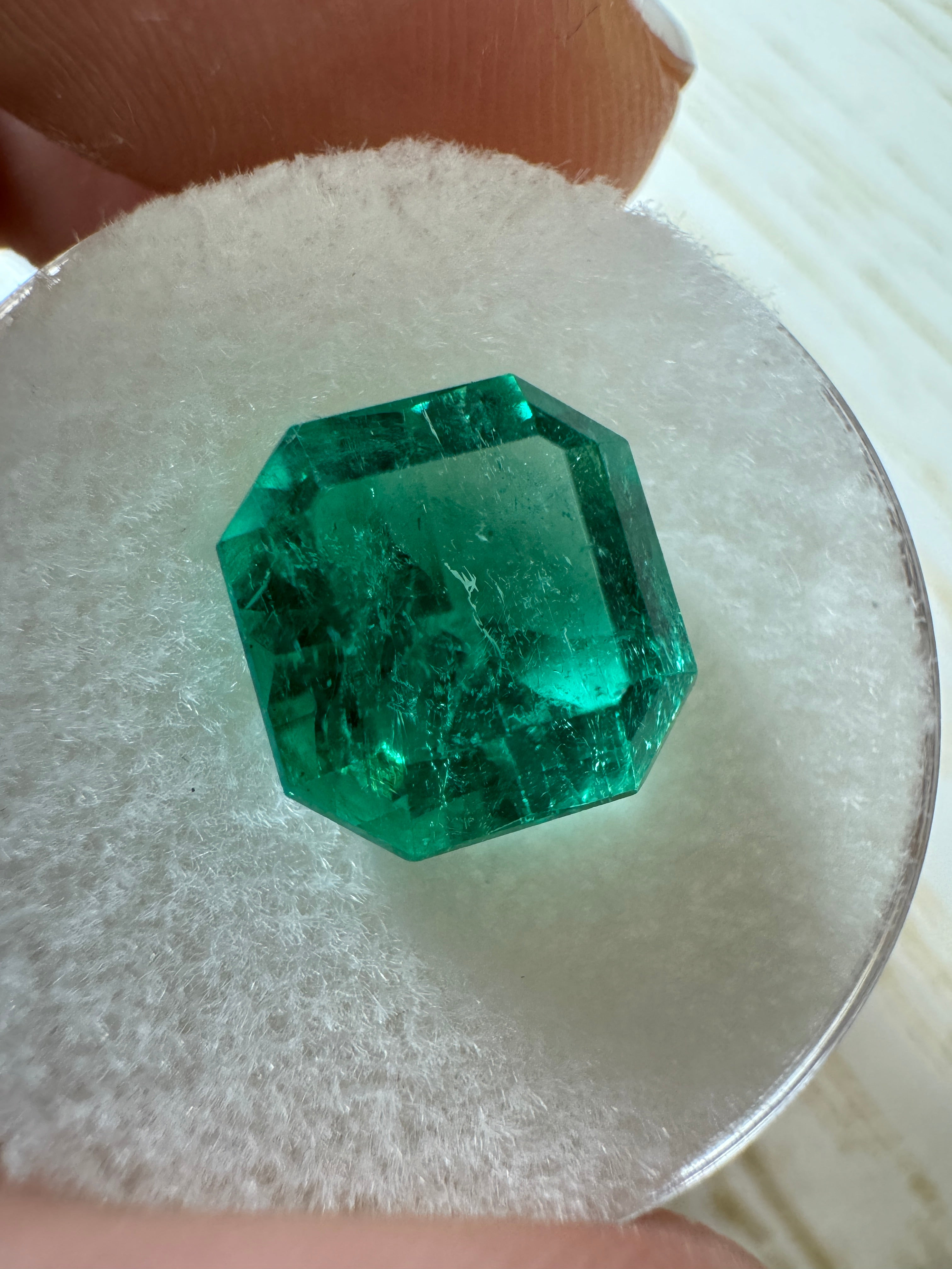 4.18 Carat 10x9.5 Vibrant Loose Colombian Emerald-Asscher Cut - JR Colombian Emeralds