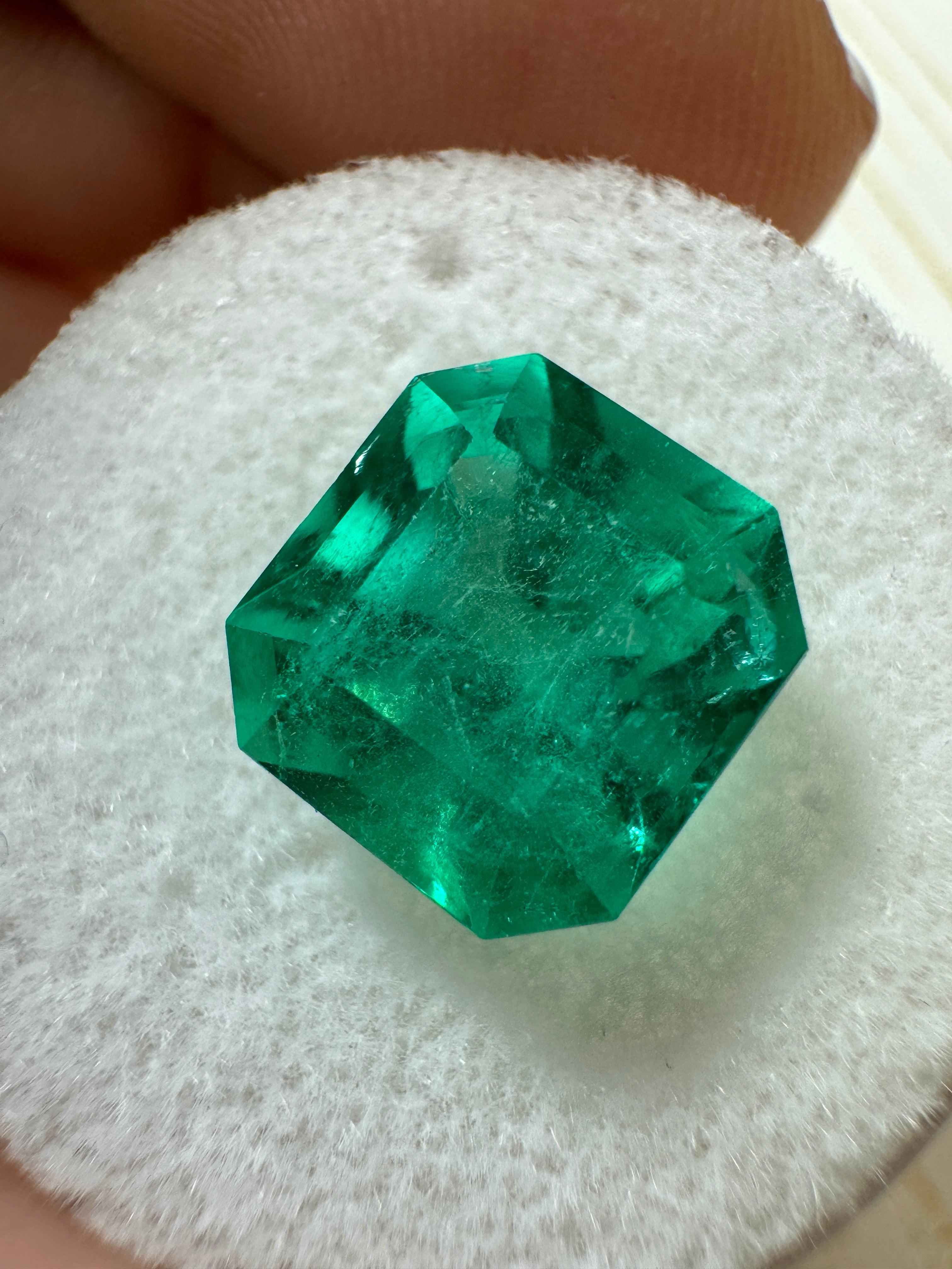 4.83 Carat 10x10 Bluish Loose Colombian Emerald-Asscher Cut - JR Colombian Emeralds