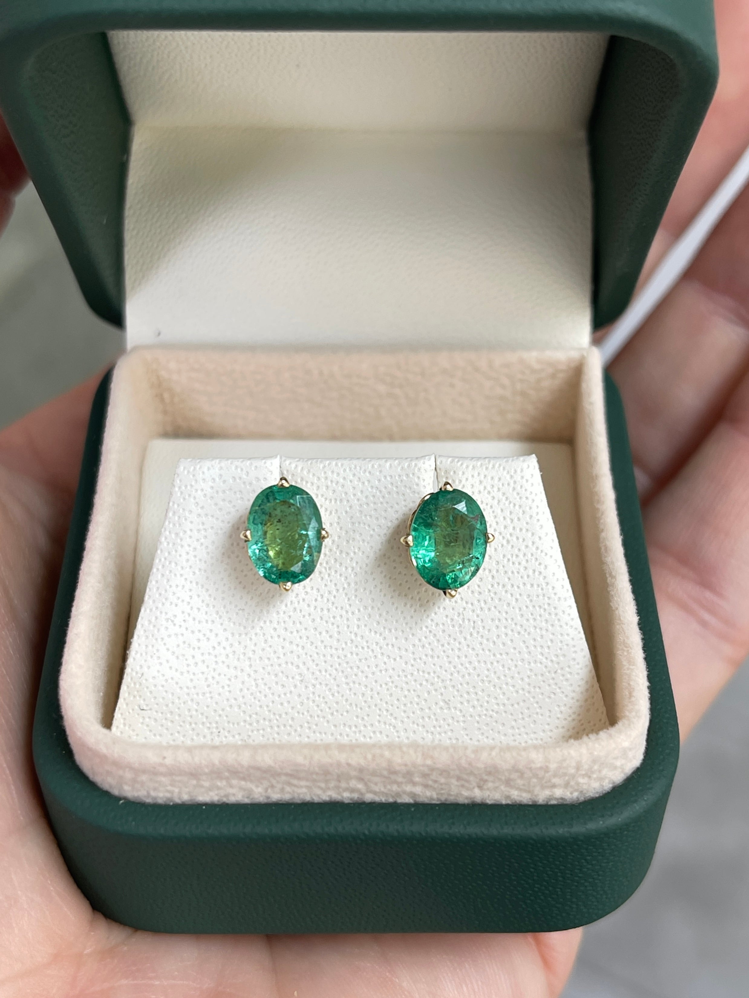 3.10tcw 9x7 Oval Emerald Compass Set Studs 14K