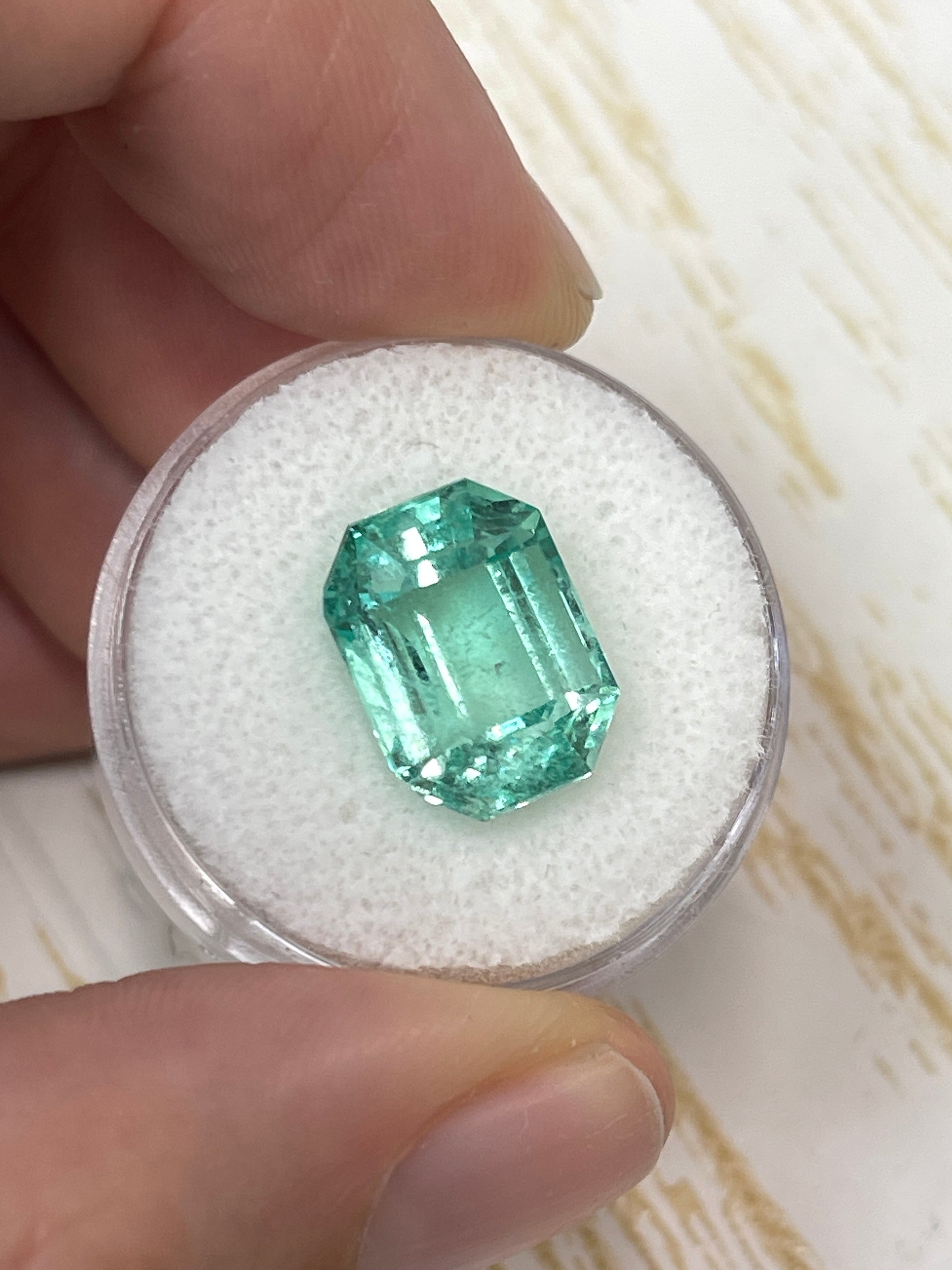 7.62 Carat 13x10 Clear Loose Colombian Emerald- Emerald Cut - JR Colombian Emeralds