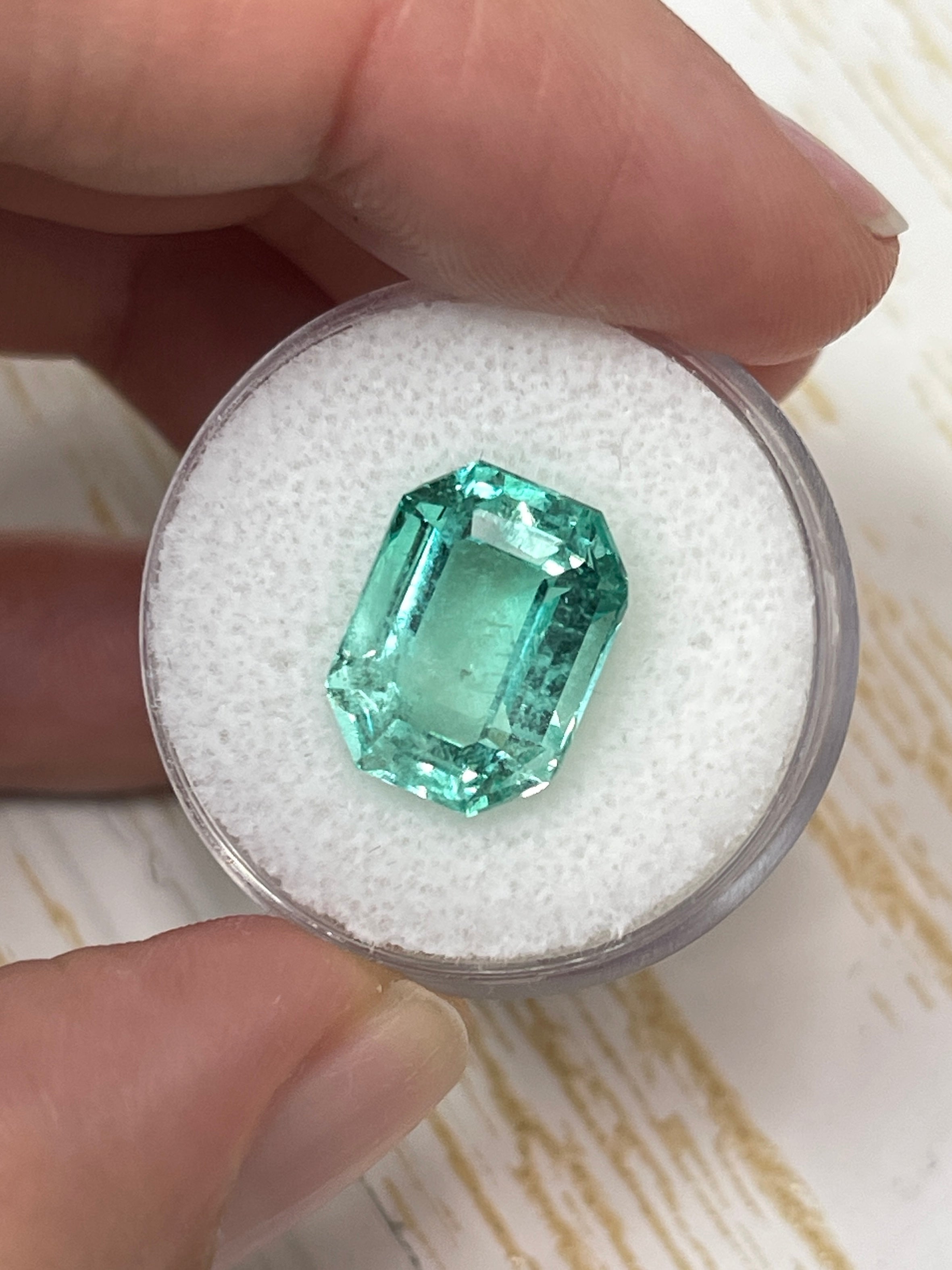 7.62 Carat 13x10 Clear Loose Colombian Emerald- Emerald Cut - JR Colombian Emeralds