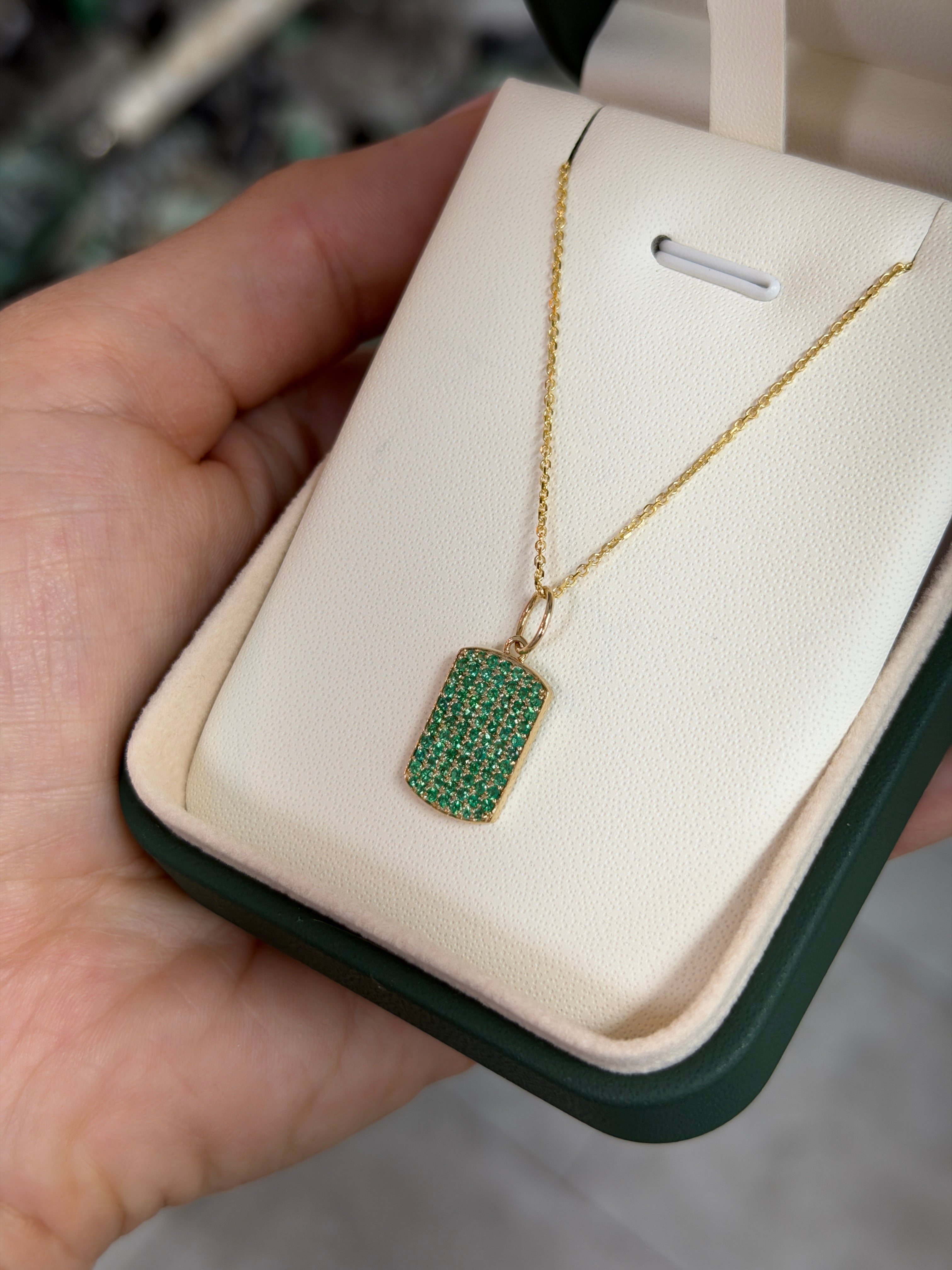 0.77tcw 14K Natural Vivid Green Emerald Plaque Charm Pendant Necklace