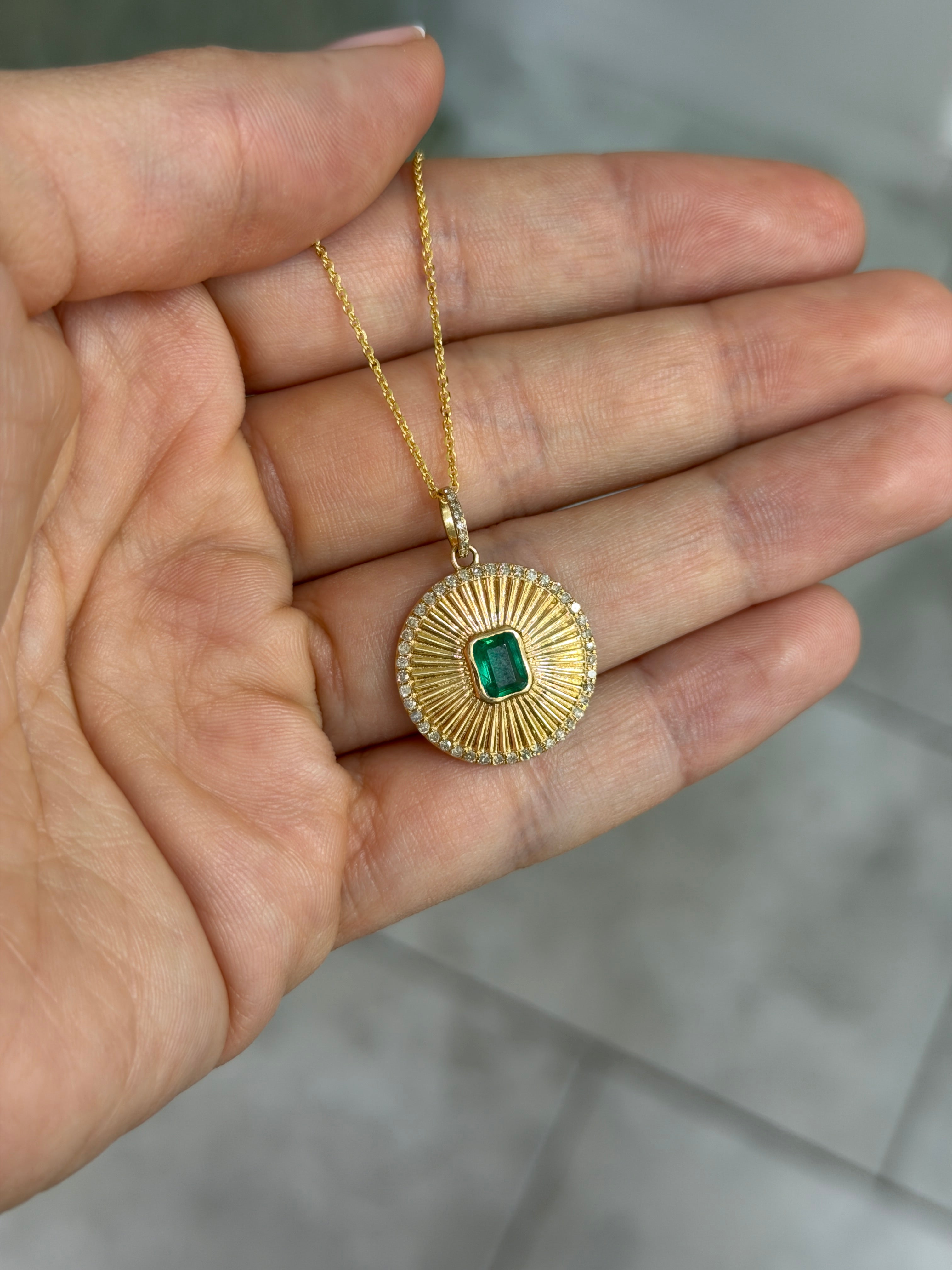 1.29tcw 14K Natural Emerald Cut Emerald & Diamond Halo Medallion Charm Pendant Necklace