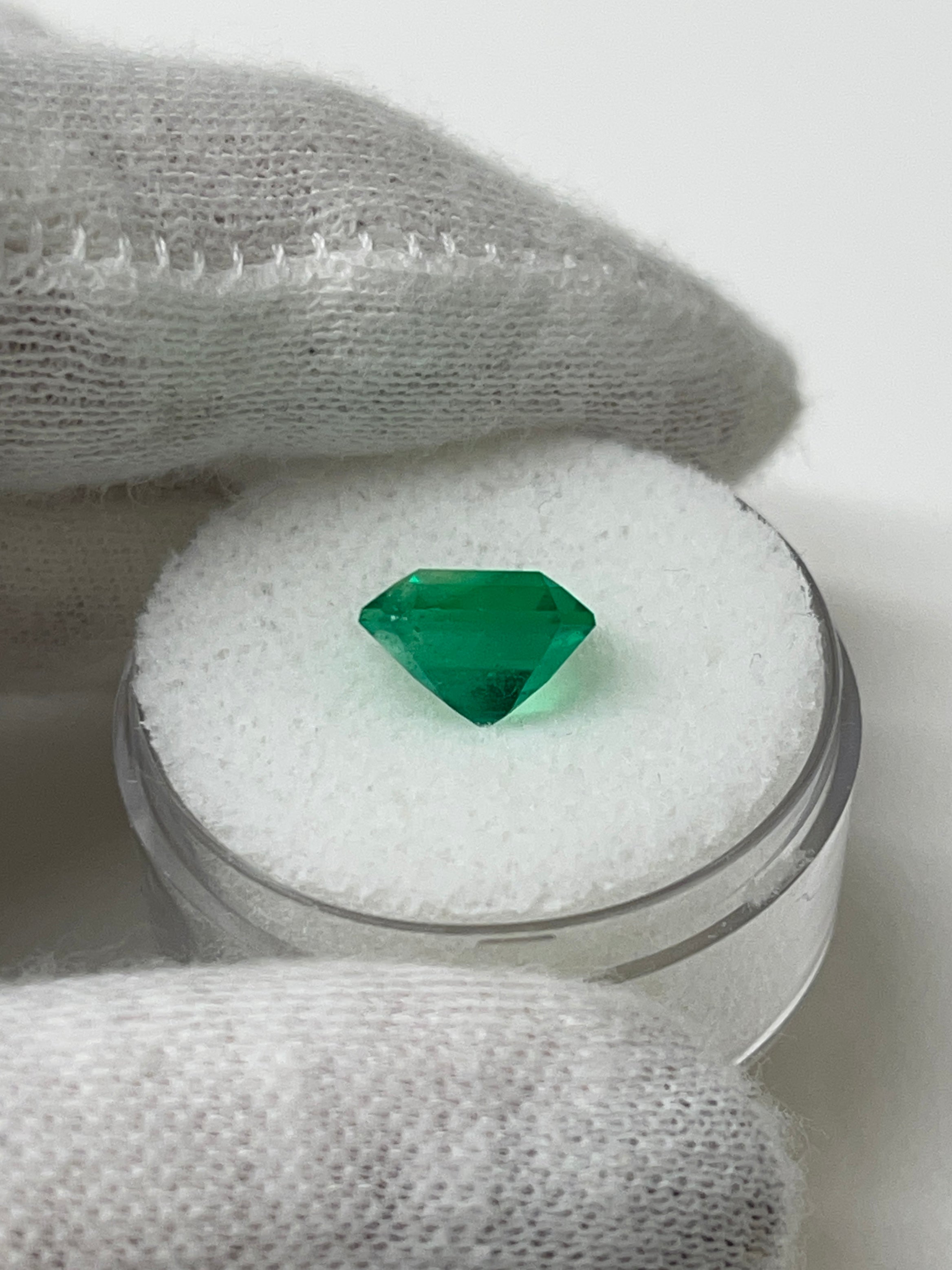 2.90 Carat Vivid Green Natural Loose Colombian Emerald- Emerald Cut