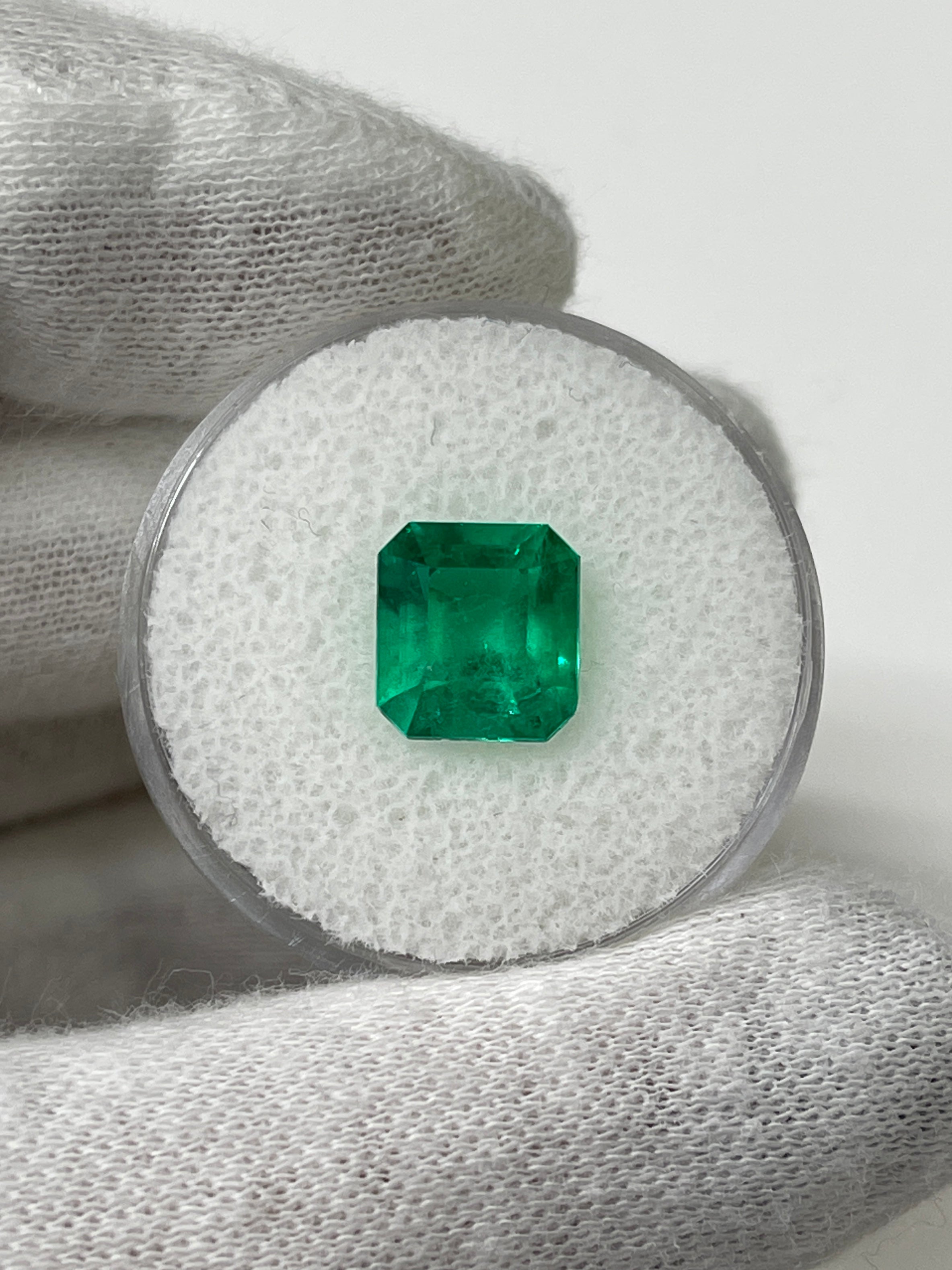 2.90 Carat Vivid Green Natural Loose Colombian Emerald- Emerald Cut