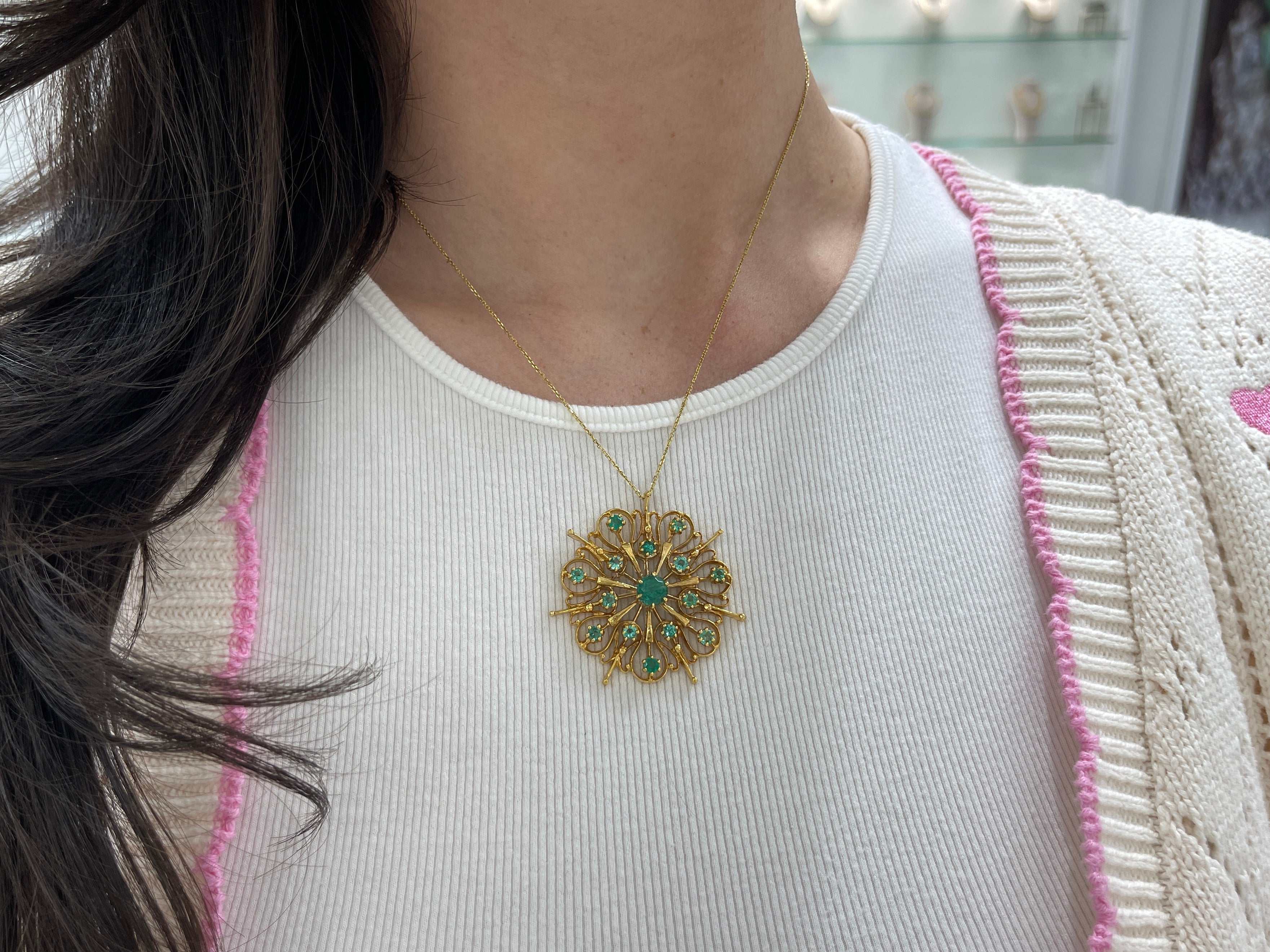 2.91tcw Vintage Emerald Starburst Medallion Necklace 14K 1.80 Inches x 1.80 Inches - JR Colombian Emeralds