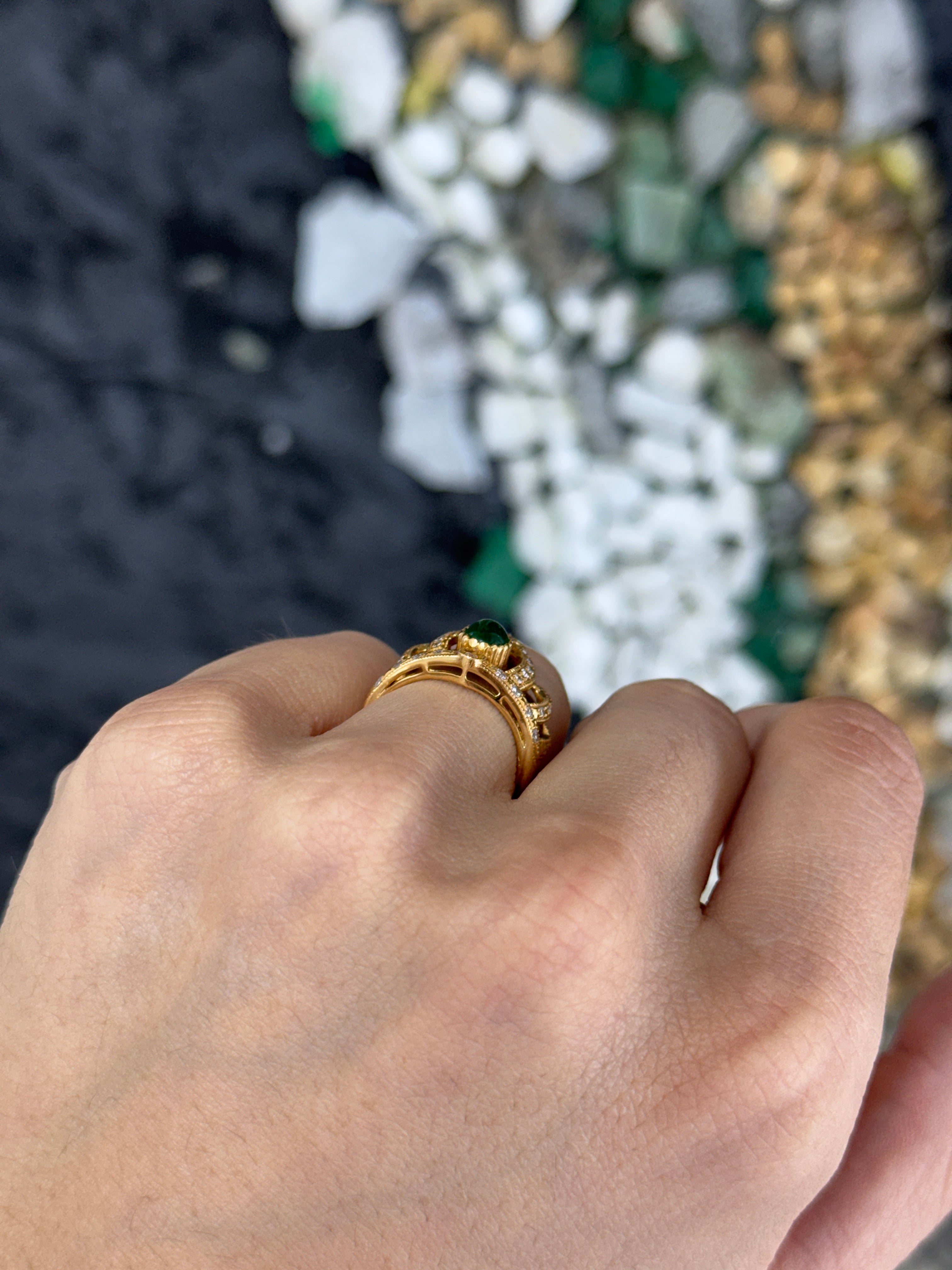 0.95tcw 20K Gold Cabochon Emerald & Diamond Accented Crown Ring