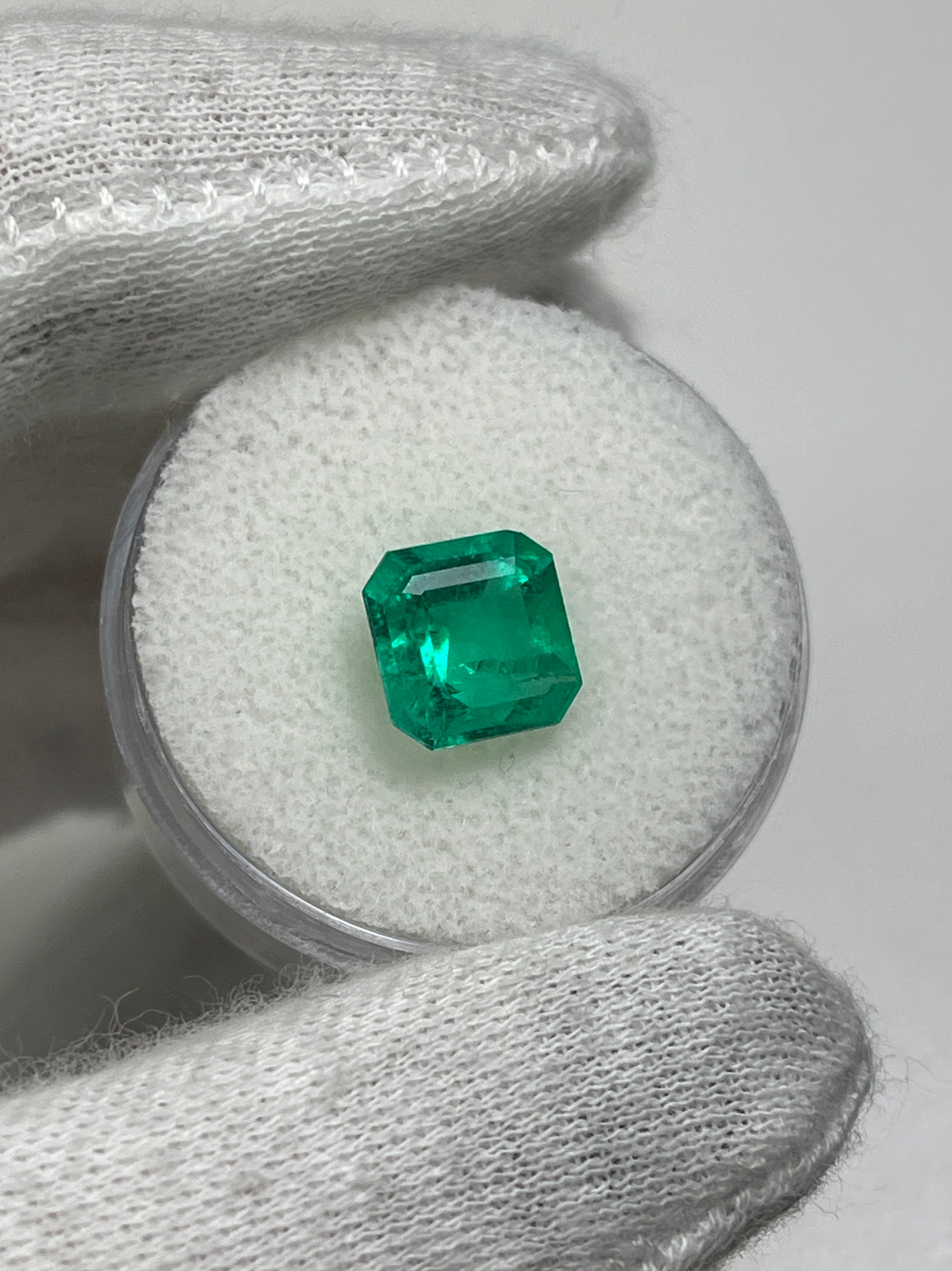 2.15 Carat 8.2x8.2 Muzo Vivid Green Natural Loose Colombian Emerald- Asscher Cut