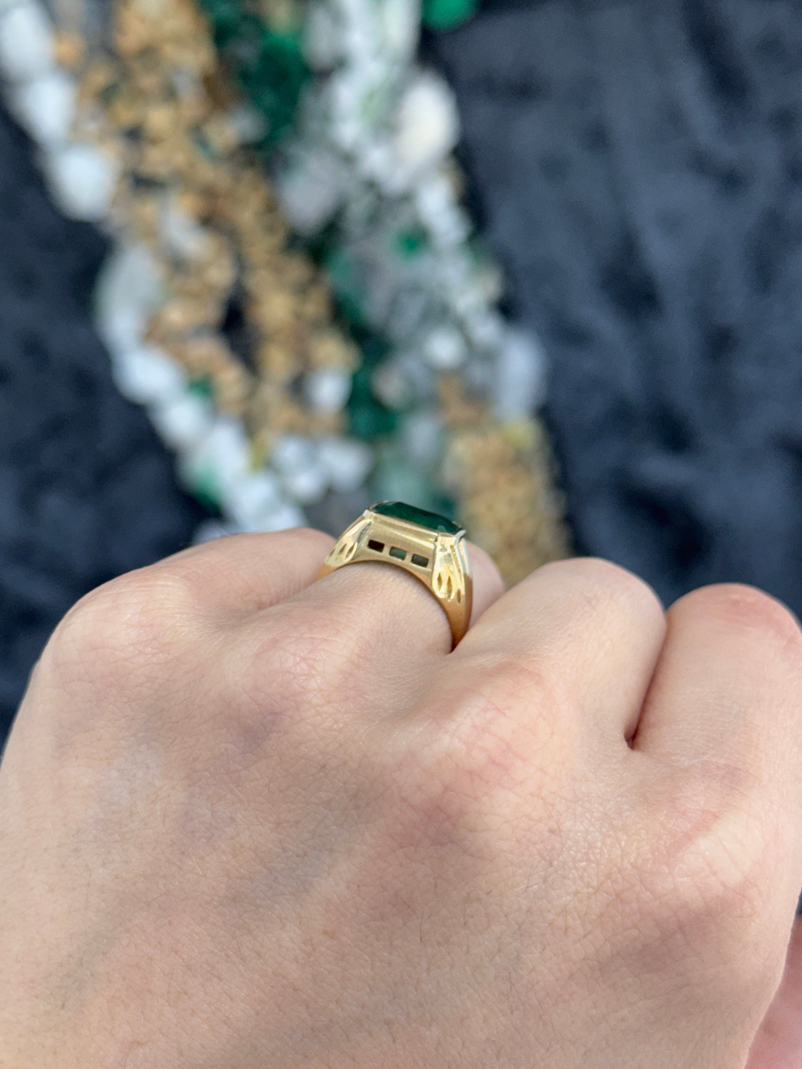 3.14ct 14K Mens East to West Natural Emerald Bezel Ring
