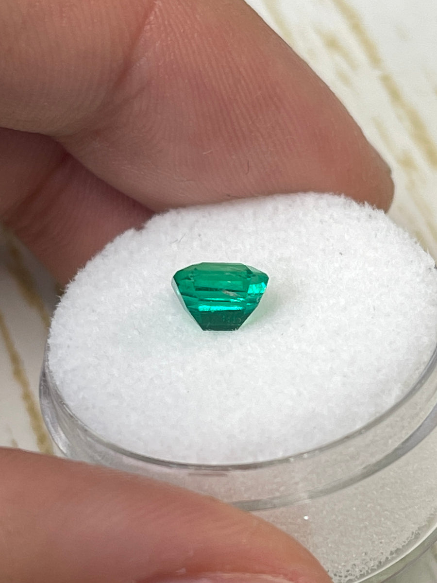 Vivid Green Colombian Emerald: 1.21 Carat Asscher Cut Beauty