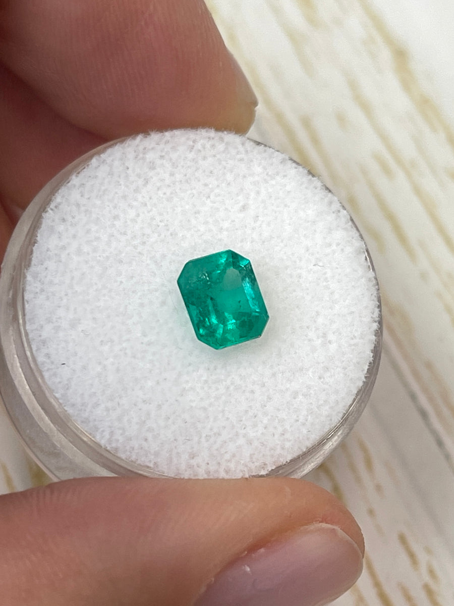 Bluish Green 1.23 Carat Colombian Emerald