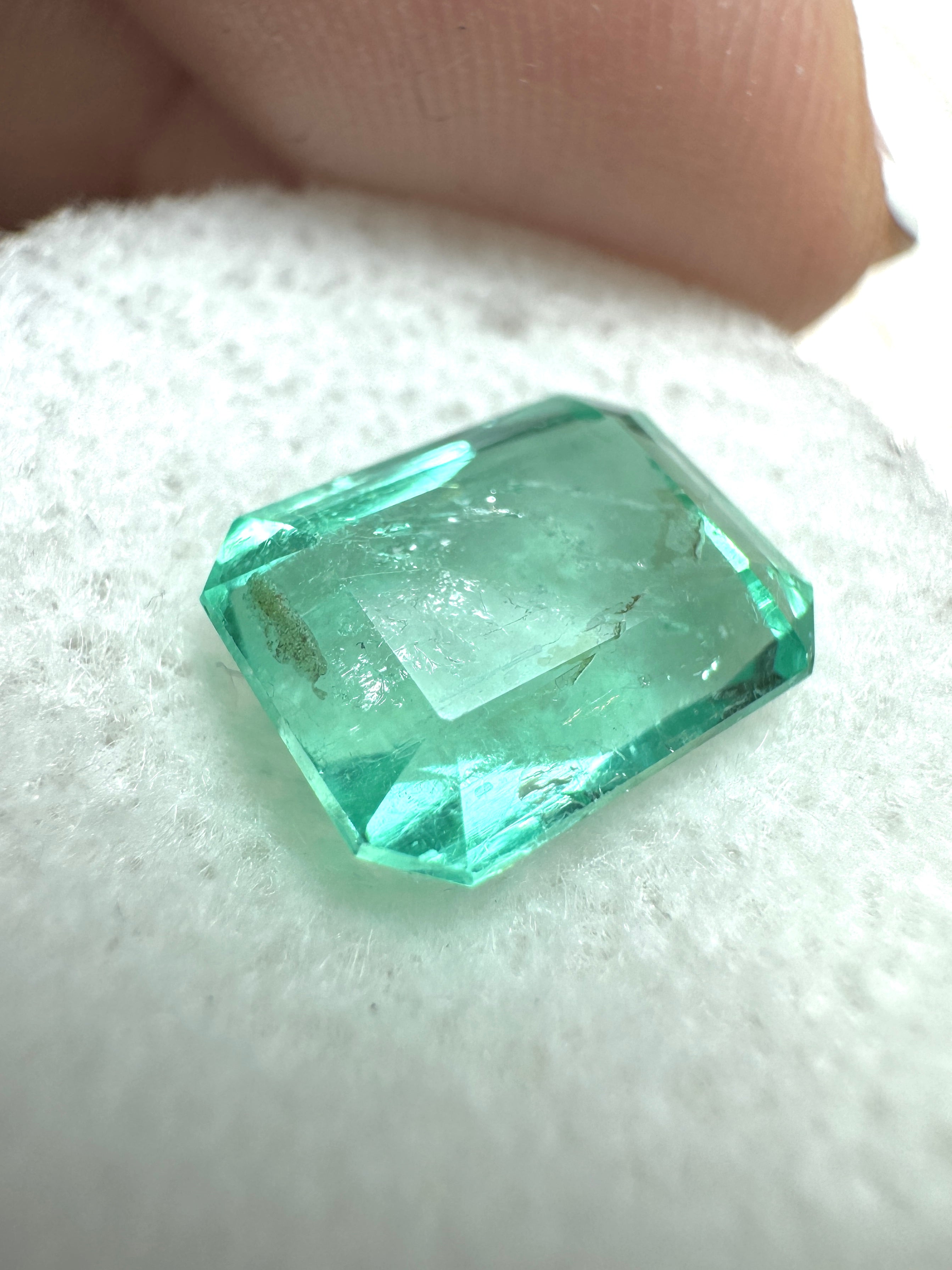 3.69 Carat Seafoam Green Natural Loose Colombian Emerald-Emerald Cut - JR Colombian Emeralds