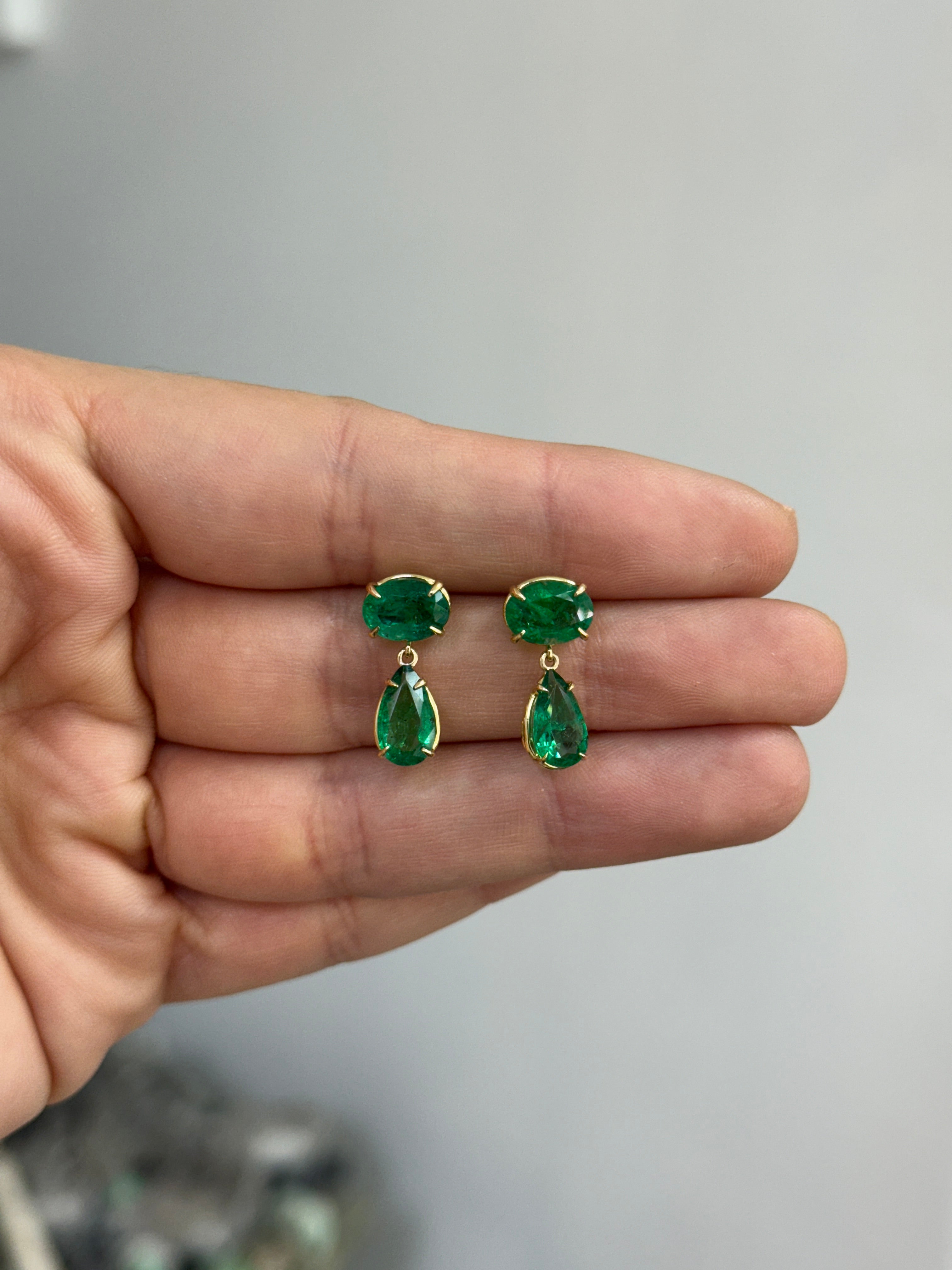 5.46tcw 18K Gold Zambian Emerald Drop Dangle Earrings With Oval & Teardrop Stones