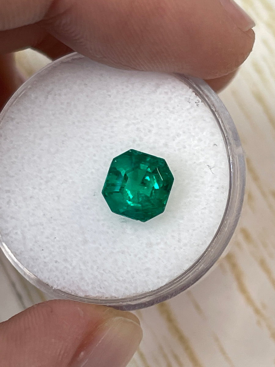 7x7 Asscher-Cut Colombian Emerald - 1.78 Carat - Exceptional Beauty