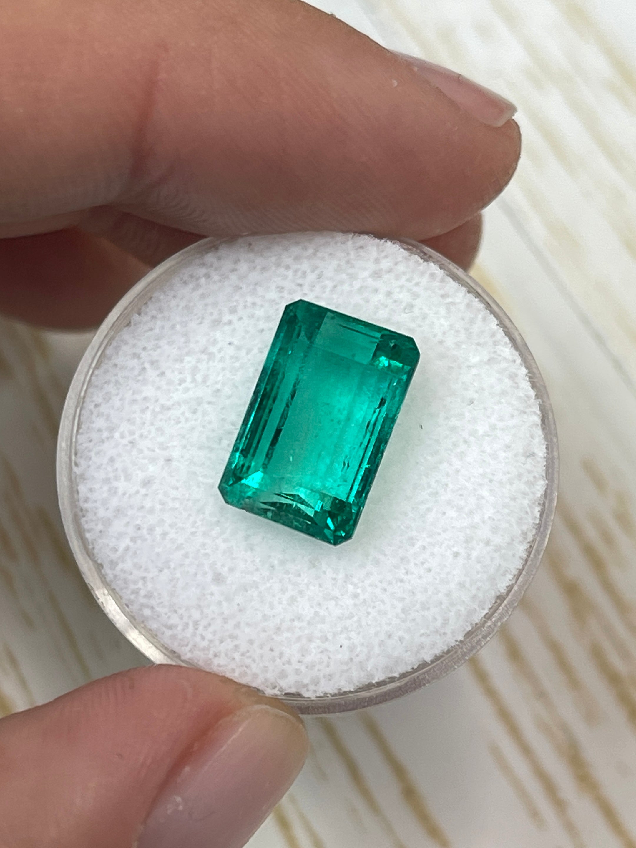 Loose Colombian Emerald - 5.63 Carat, 13x8 Dimensions, Bluish Green Hue, Emerald Cut