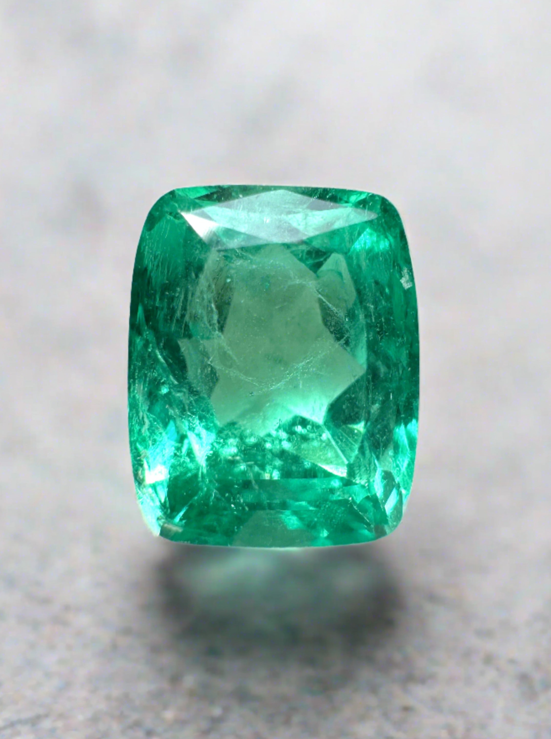 2.08 Ct Green Color Created Emerald Cushion Gemstone VS1 Clarity 8.00 store MM GN56