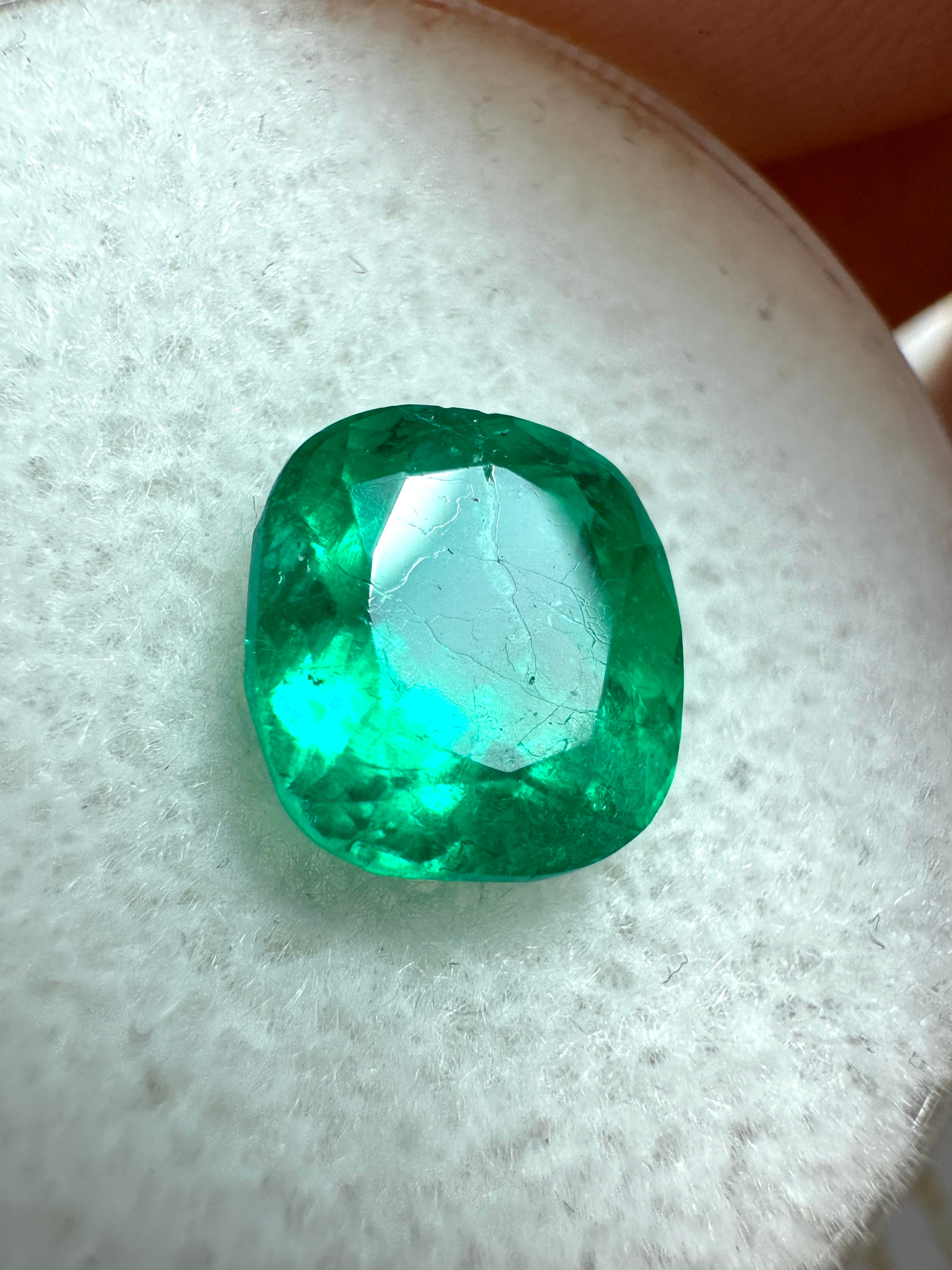 1.96 Carat 7.5x7.5 Muzo Green Natural Loose Colombian Emerald-Cushion Cut - JR Colombian Emeralds