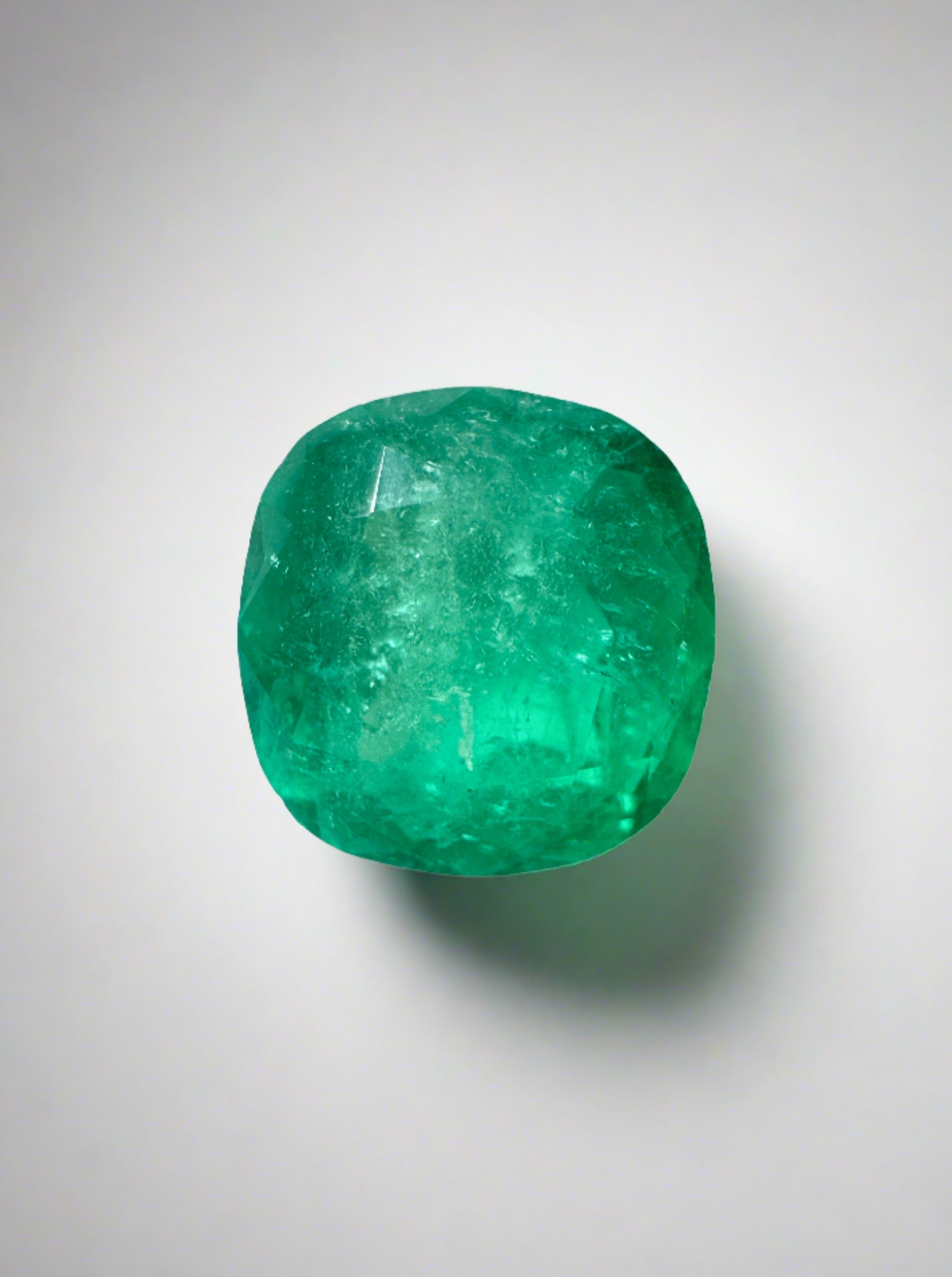 2.45 Carat 8.6x8.4 Green Natural Loose Colombian Emerald-Cushion Cut - JR Colombian Emeralds