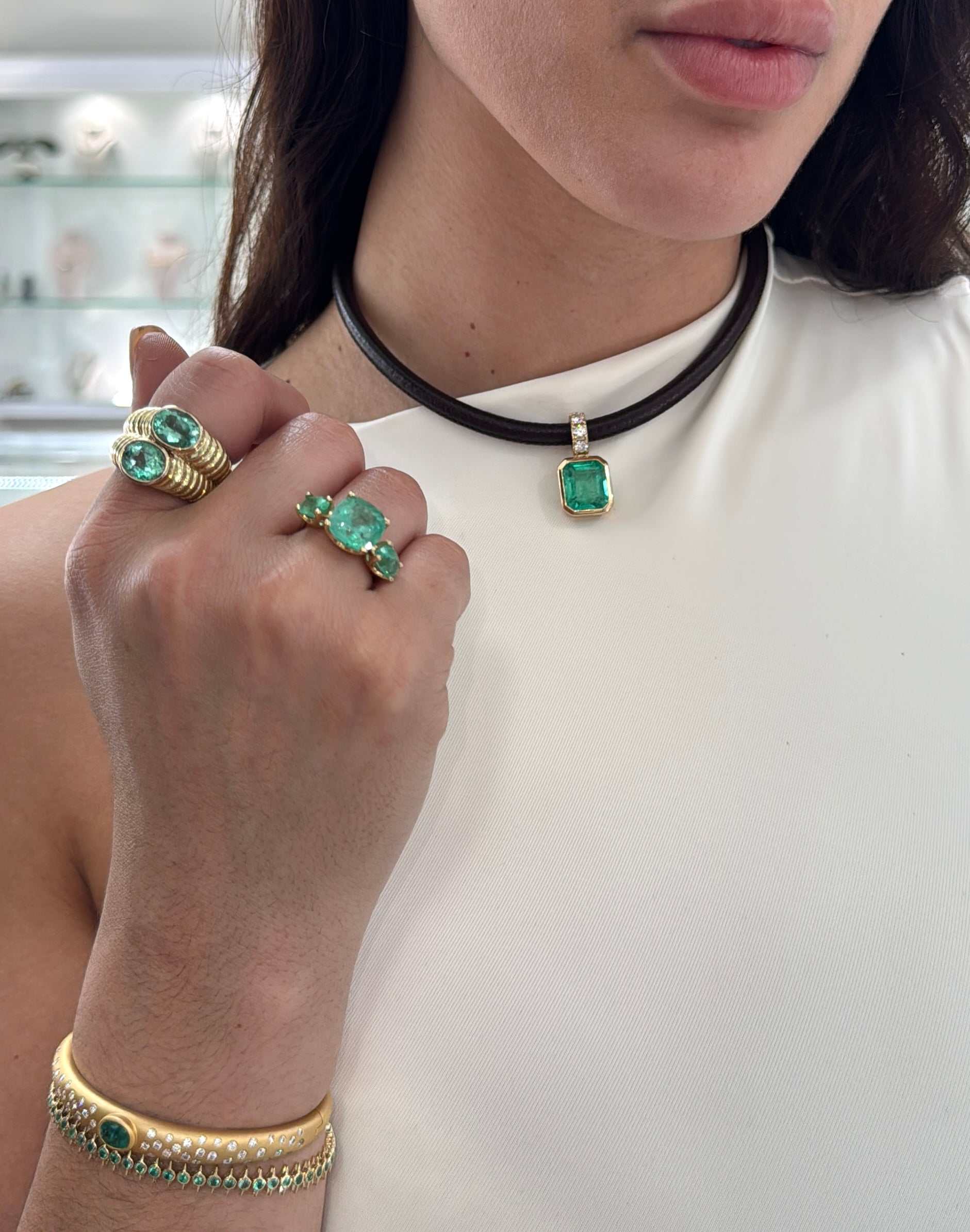 4.25tcw Minty Dualing Toi Et Moi oval Colombian Emeralds Ribbed Ring 14K