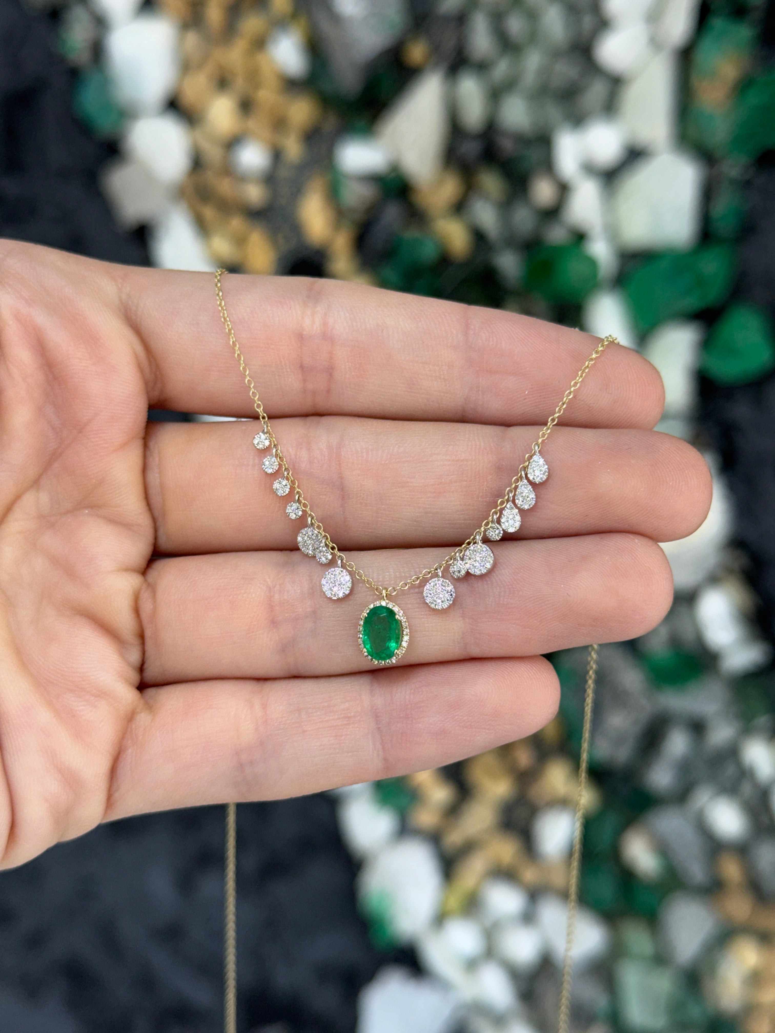 1.17tcw 14K Natural Oval Emerald & Diamond Fringe Necklace