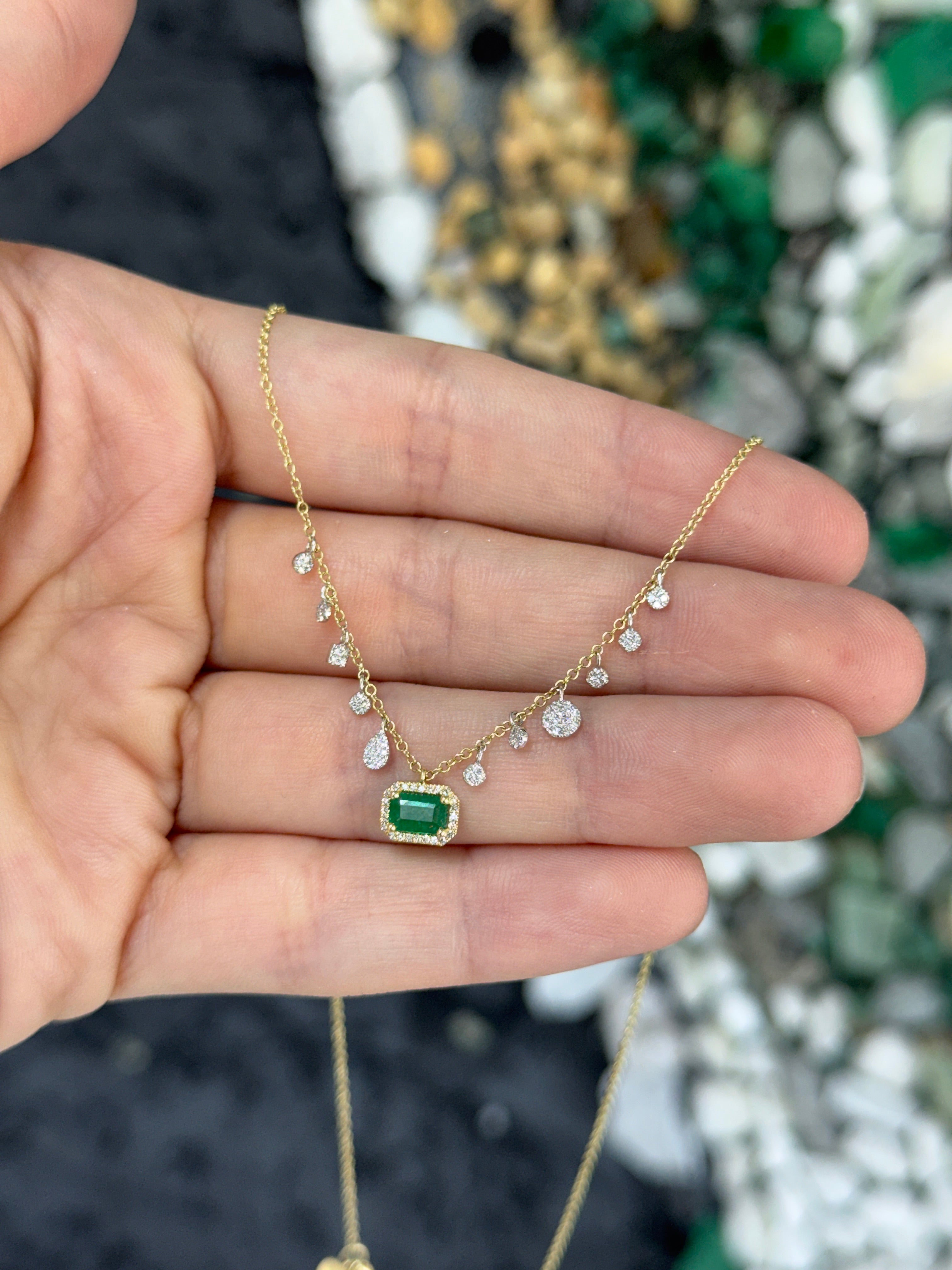 0.78tcw 14K Natural Emerald & Diamond Fringe Necklace