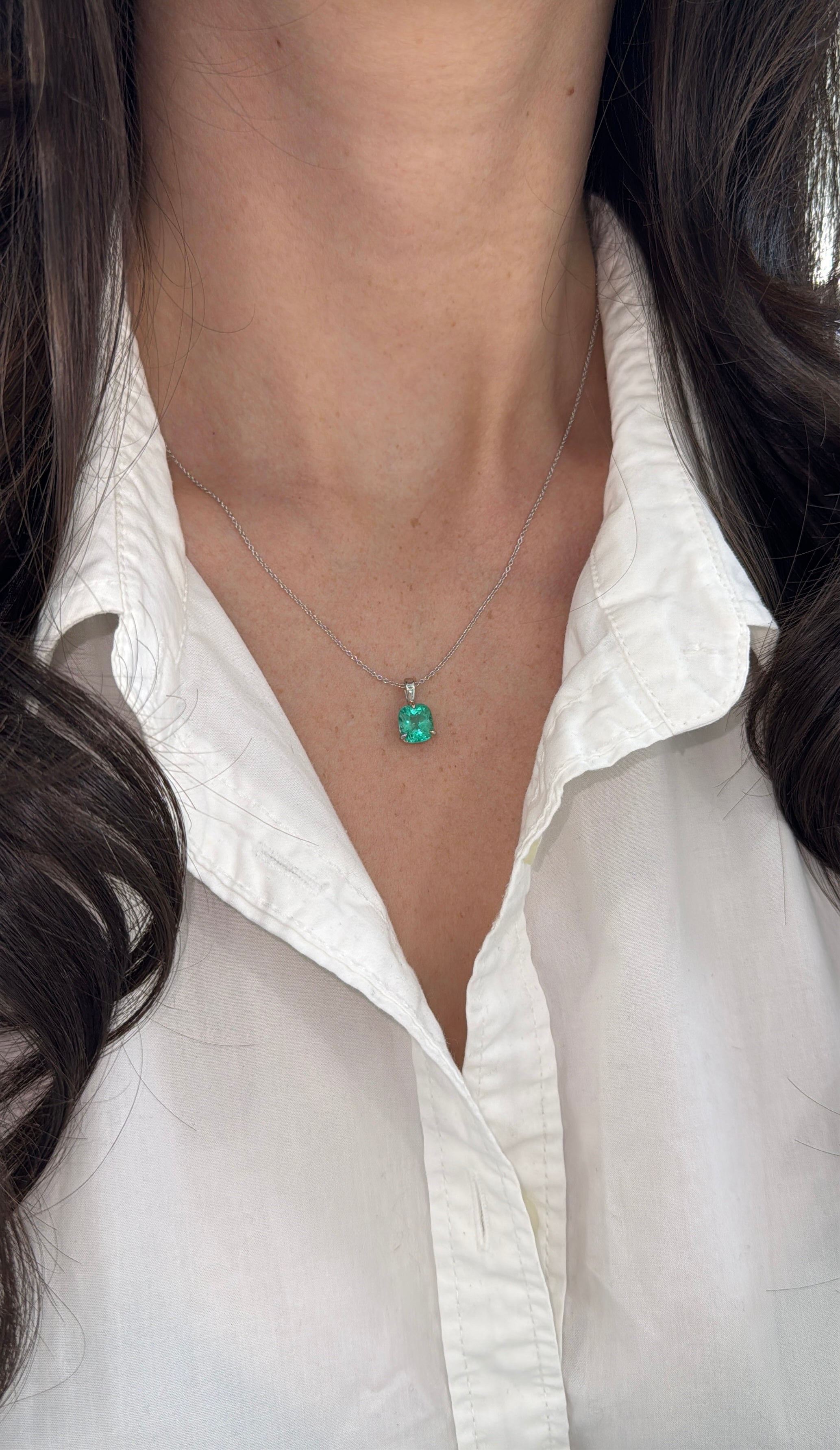 2.51 Carat Platinum Cushion Colombian Emerald Solitaire Necklace