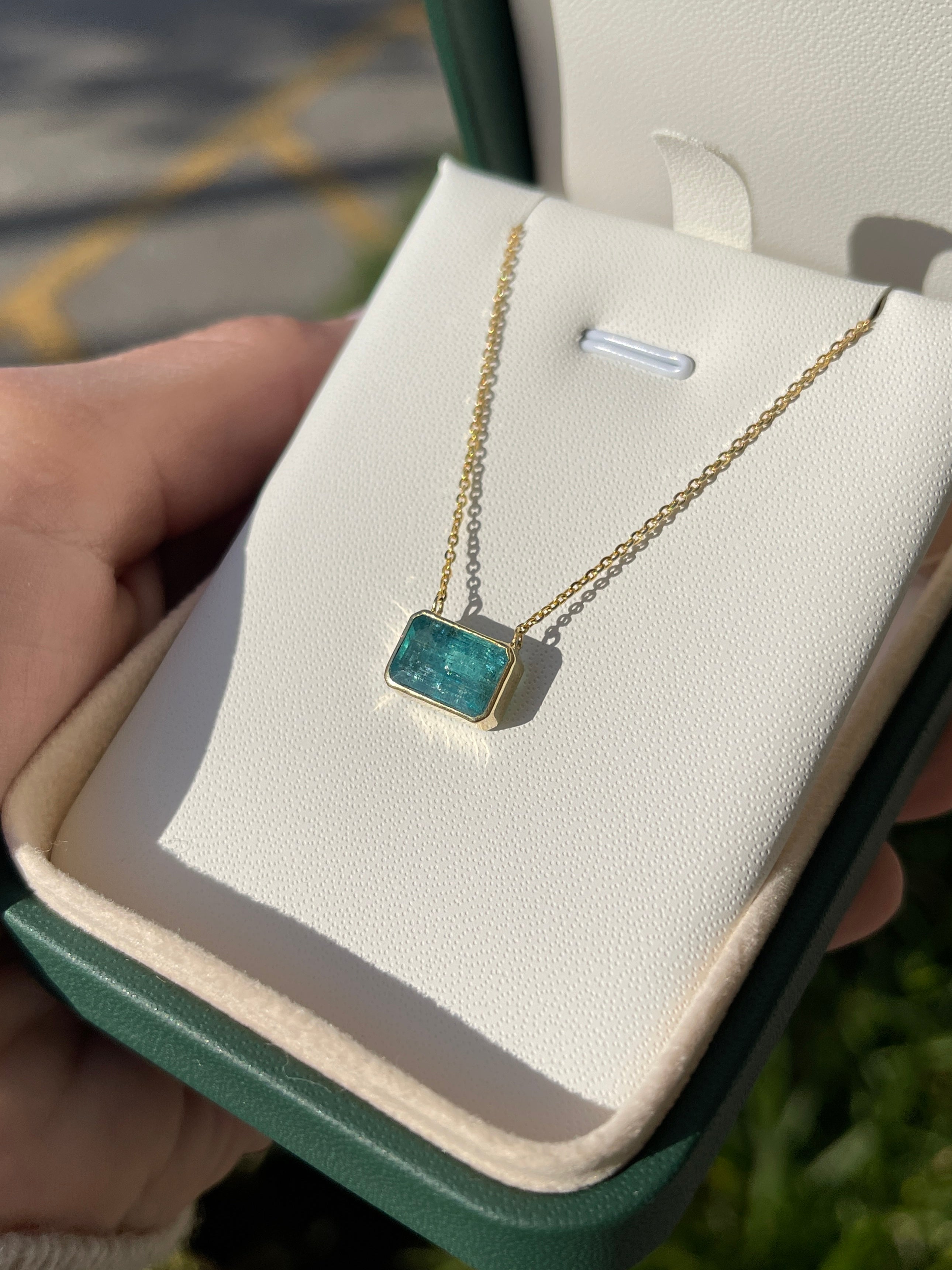 2.75ct Bluish Natural Emerald Bezel Set Solitaire Necklace 14K