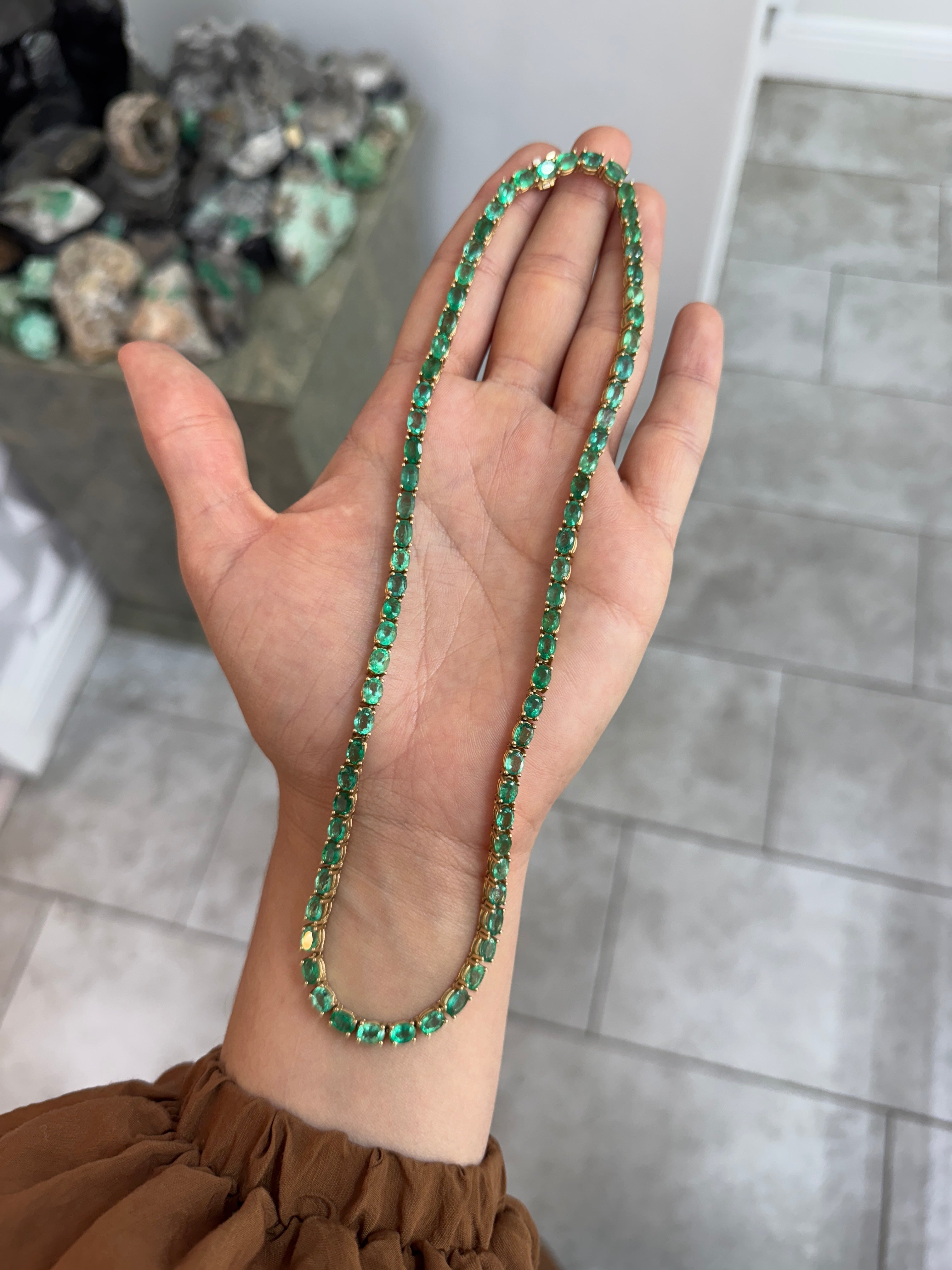 28.86tcw Oval Emerald Tennis Necklace 14K