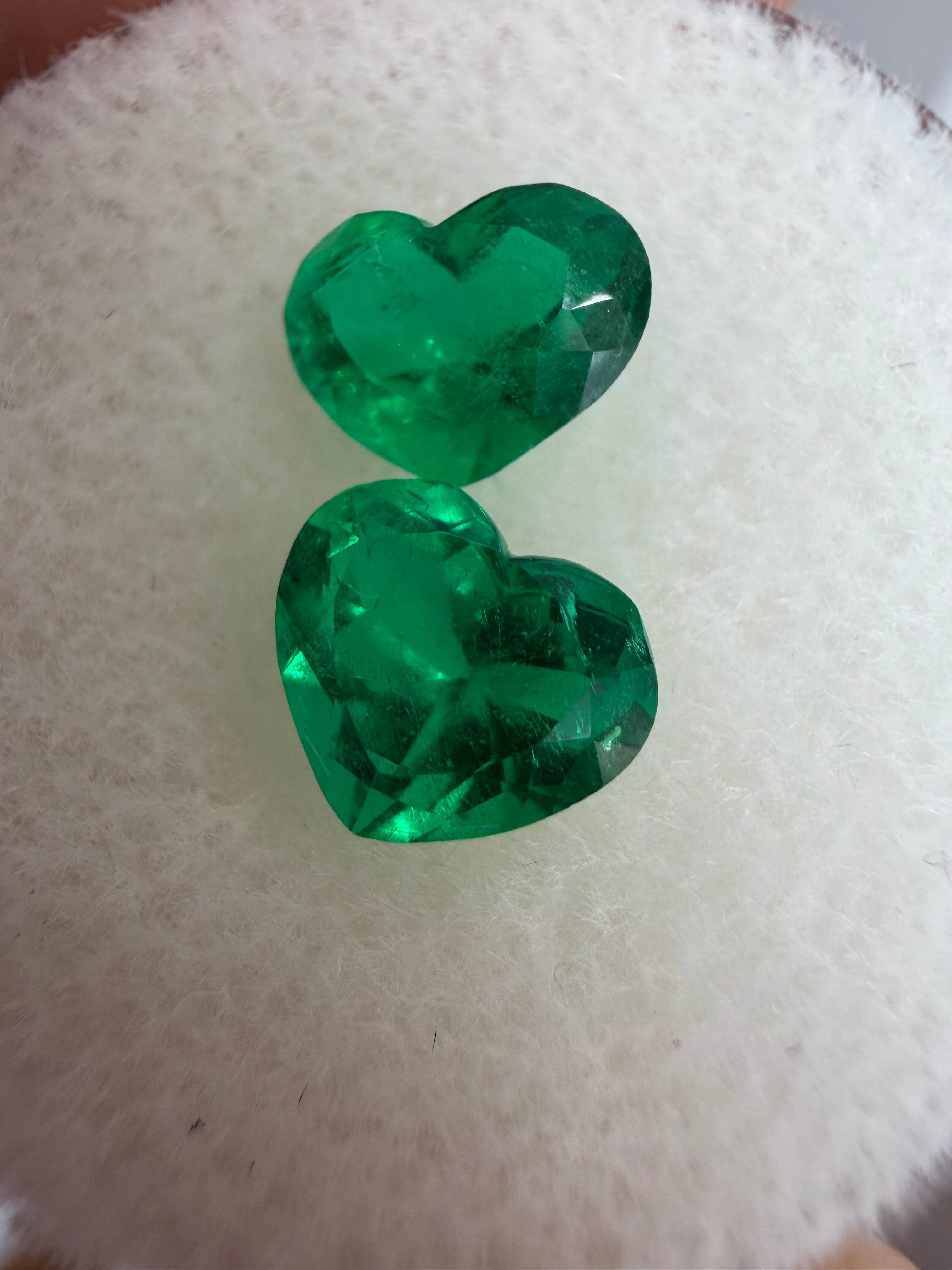 1.50tcw 5x6.5 AAA+ Matching Emerald Hearts Vivid Muzo Green Natural Colombian Emeralds