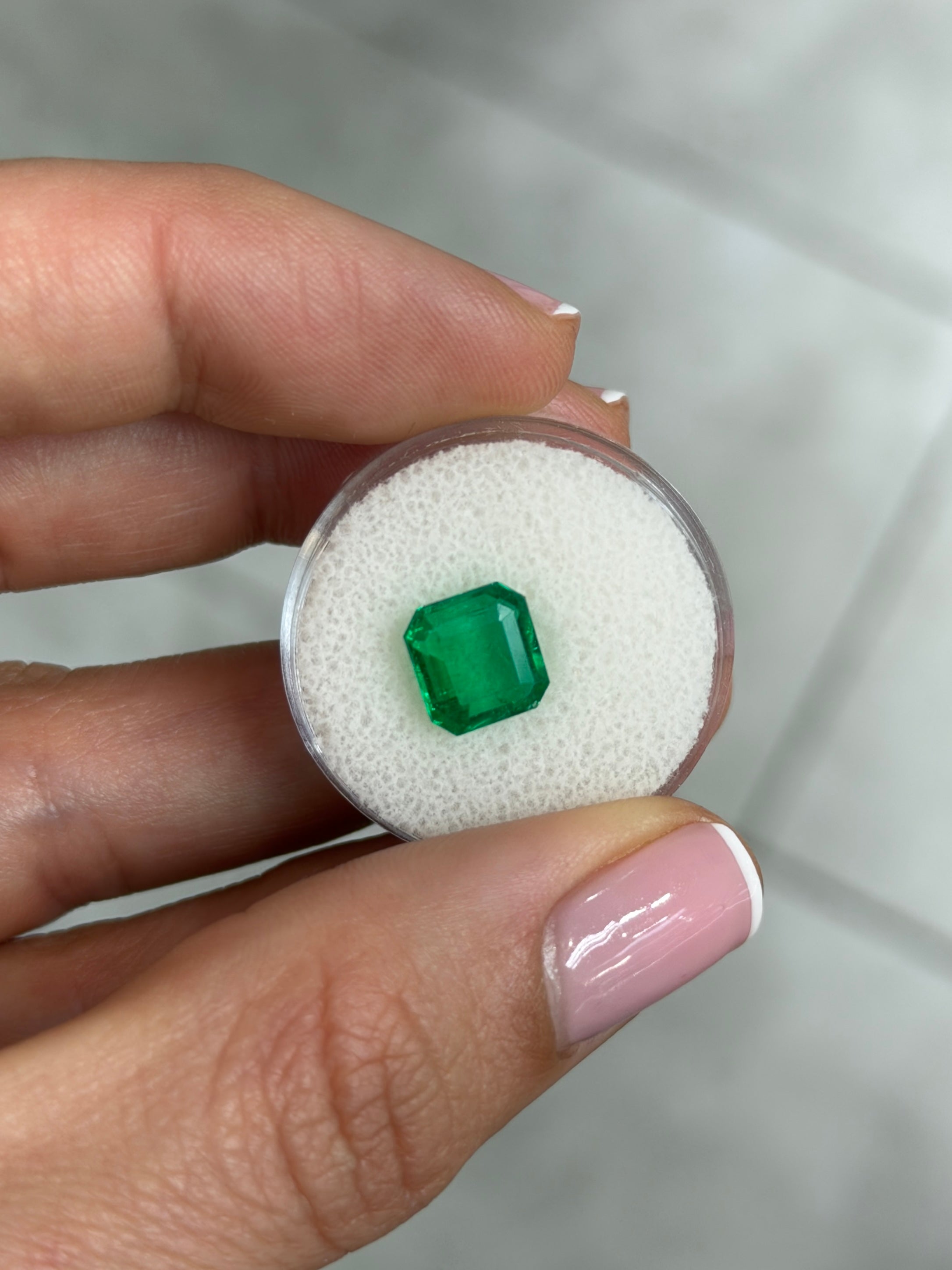 2.28 Carat 8.9x8.3 Vivid Green Asscher Cut Loose Colombian Emerald