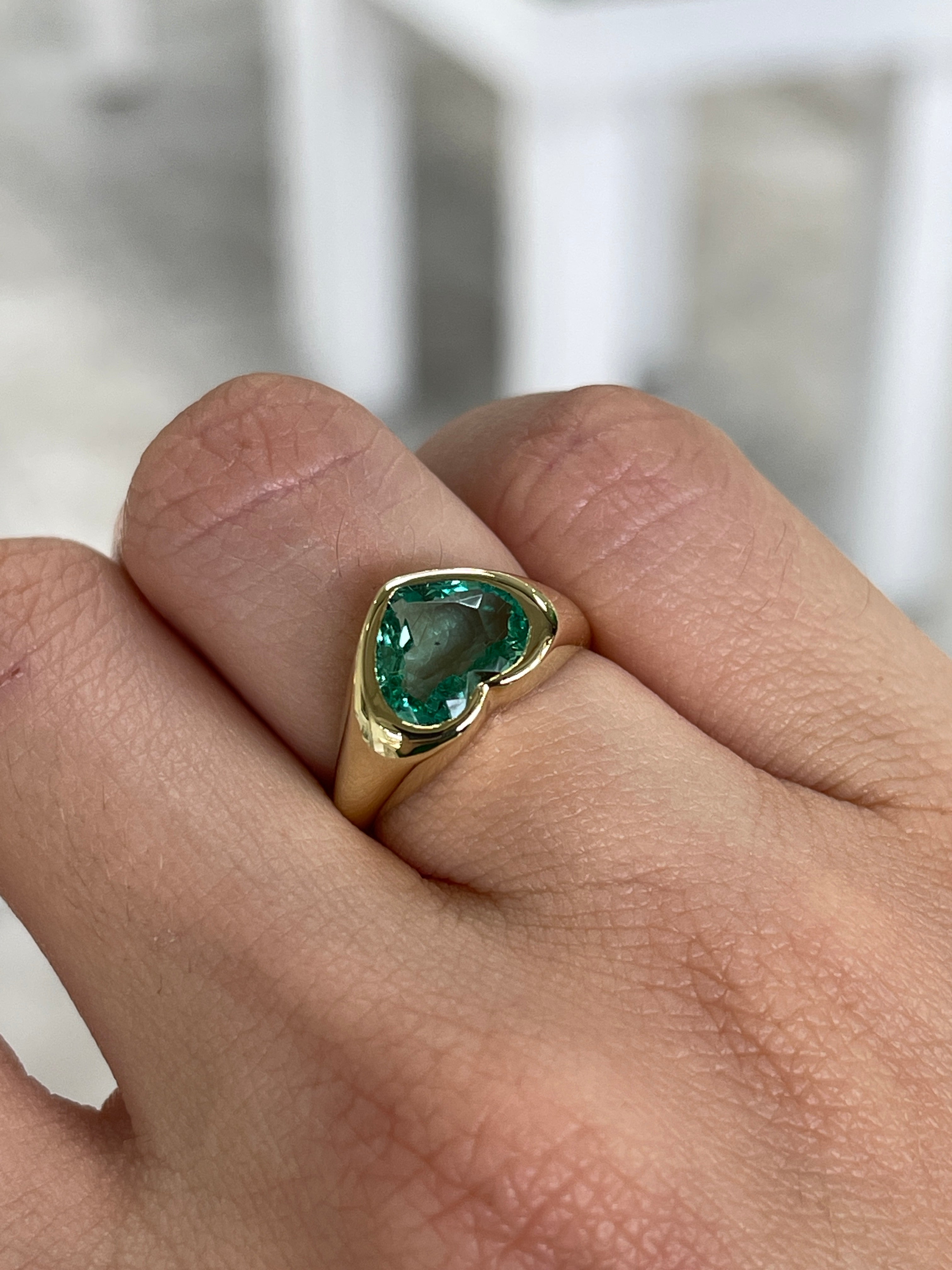 2.19 Carat Freckled Bluish Green Colombian Emerald Heart Signet Ring 18K Gold - JR Colombian Emeralds