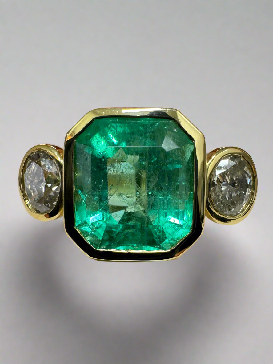 9.10tcw Bezel Set Colombian Emerald & Oval Diamond 18K Ring - JR Colombian Emeralds