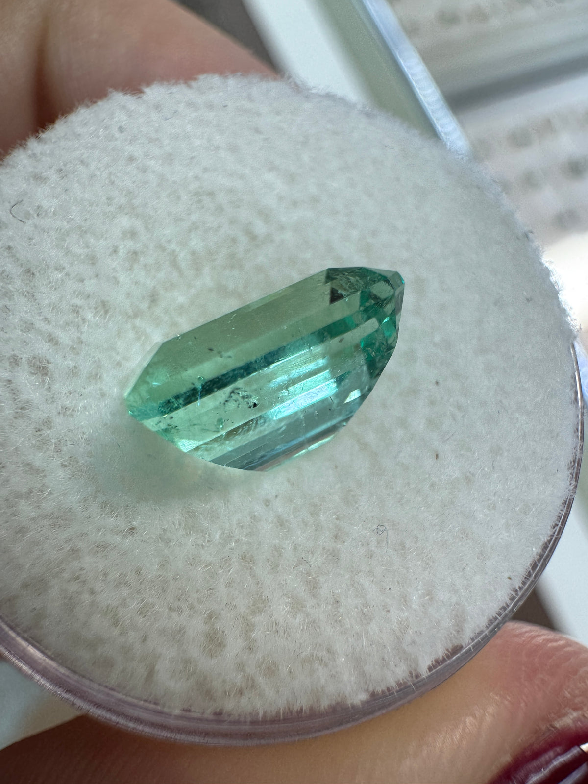 3.09ct 10x7.5 Jyotish Crystal Clear Light Green Colombian Emerald