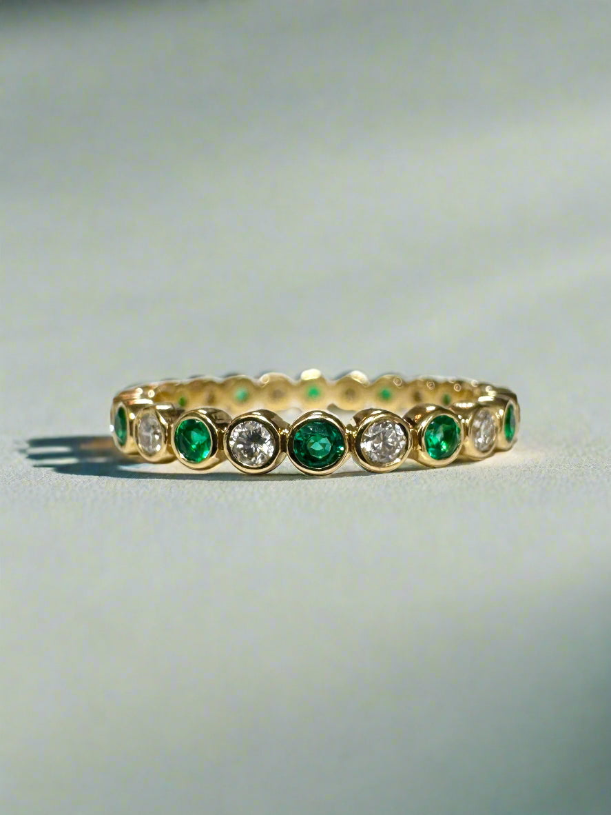0.65tcw 18K Natural Round Cut Emerald & Brilliant Round Diamond Bezel Set Eternity Band Ring - JR Colombian Emeralds