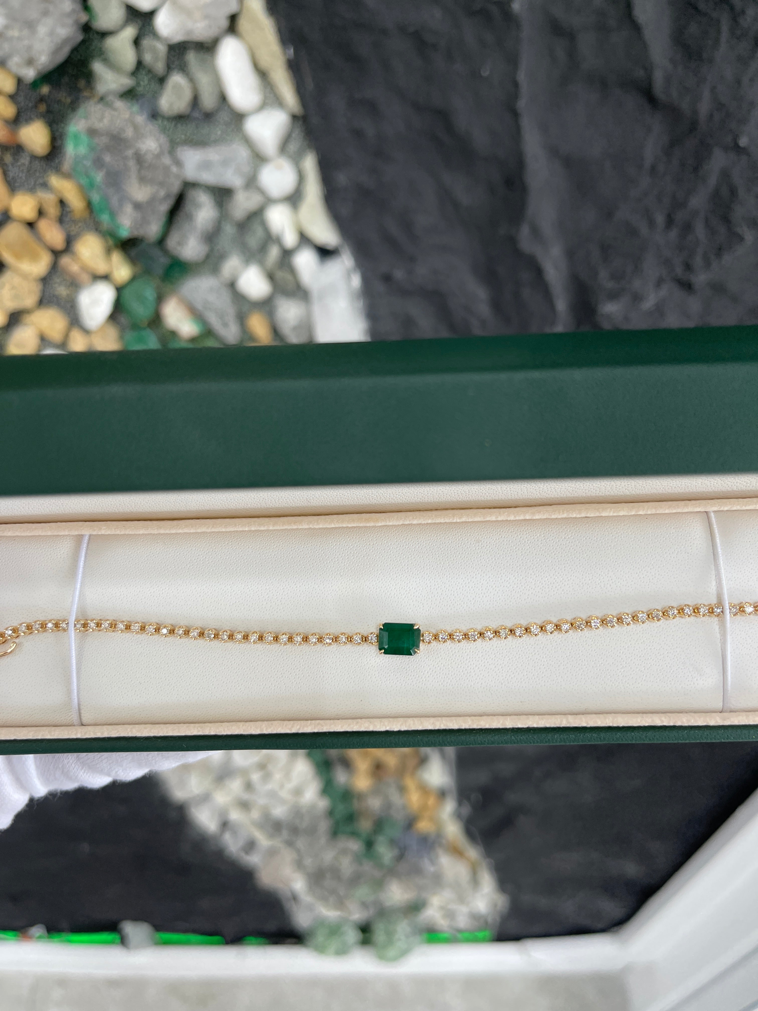 3.18tcw Emerald & Diamond Tennis Bracelet 14K Gold