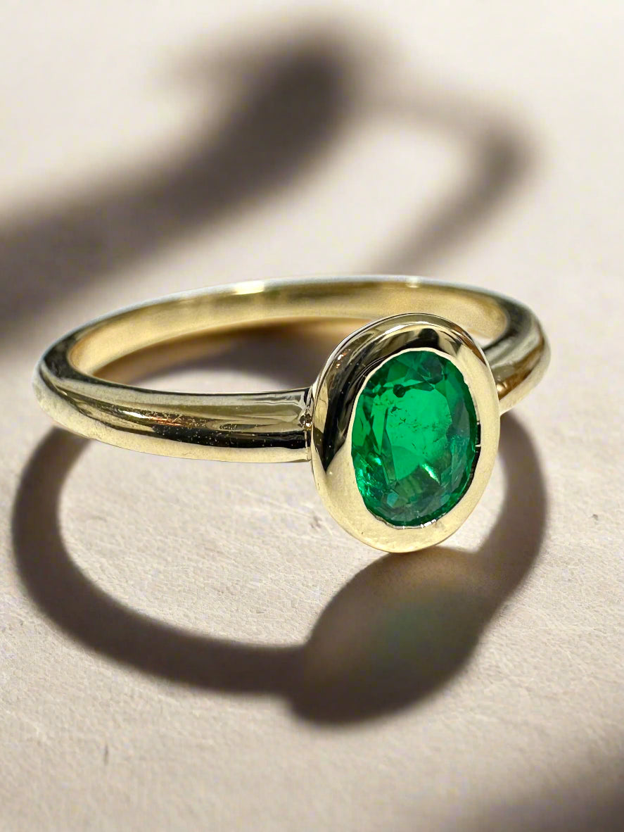 0.43cts AAA+ Bezel Set Muzo Colombian Emerald Oval Solitaire Ring 18K - JR Colombian Emeralds