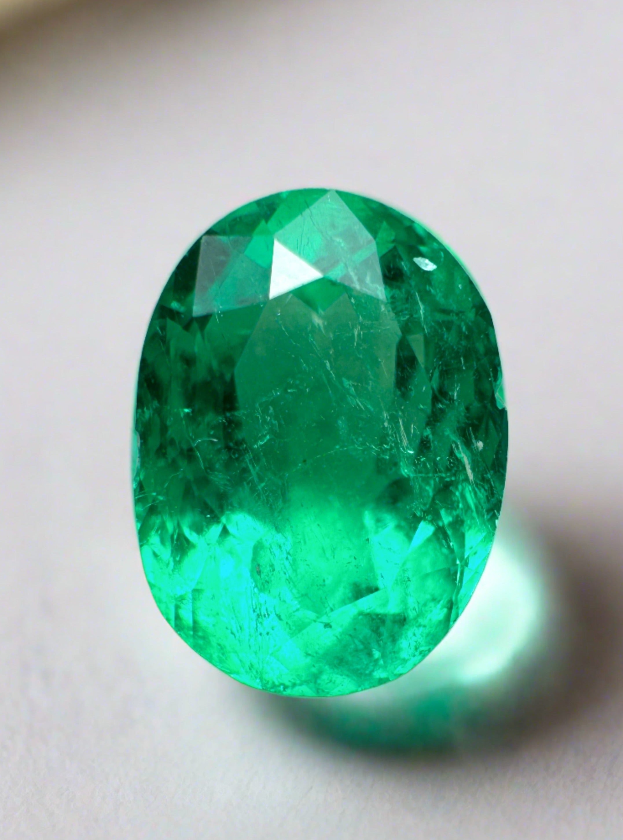 2.67 Carat 10x7 Vibrant Green Loose Colombian Emerald-Oval Cut - JR Colombian Emeralds