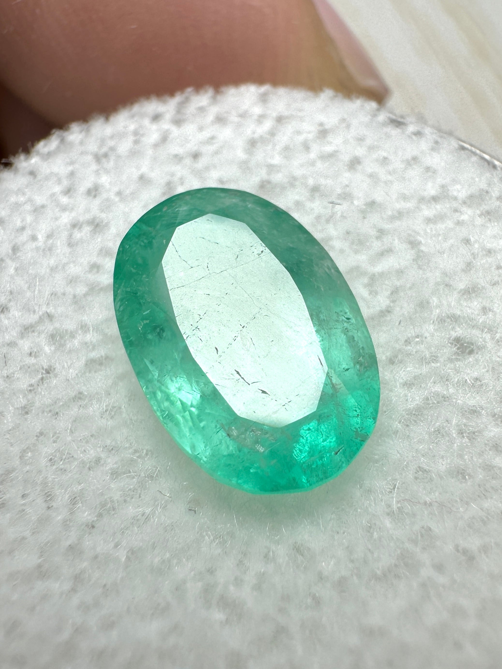 2.83 Carat 11x7 Pastel Mint Green Natural Loose Colombian Emerald-Oval Cut - JR Colombian Emeralds