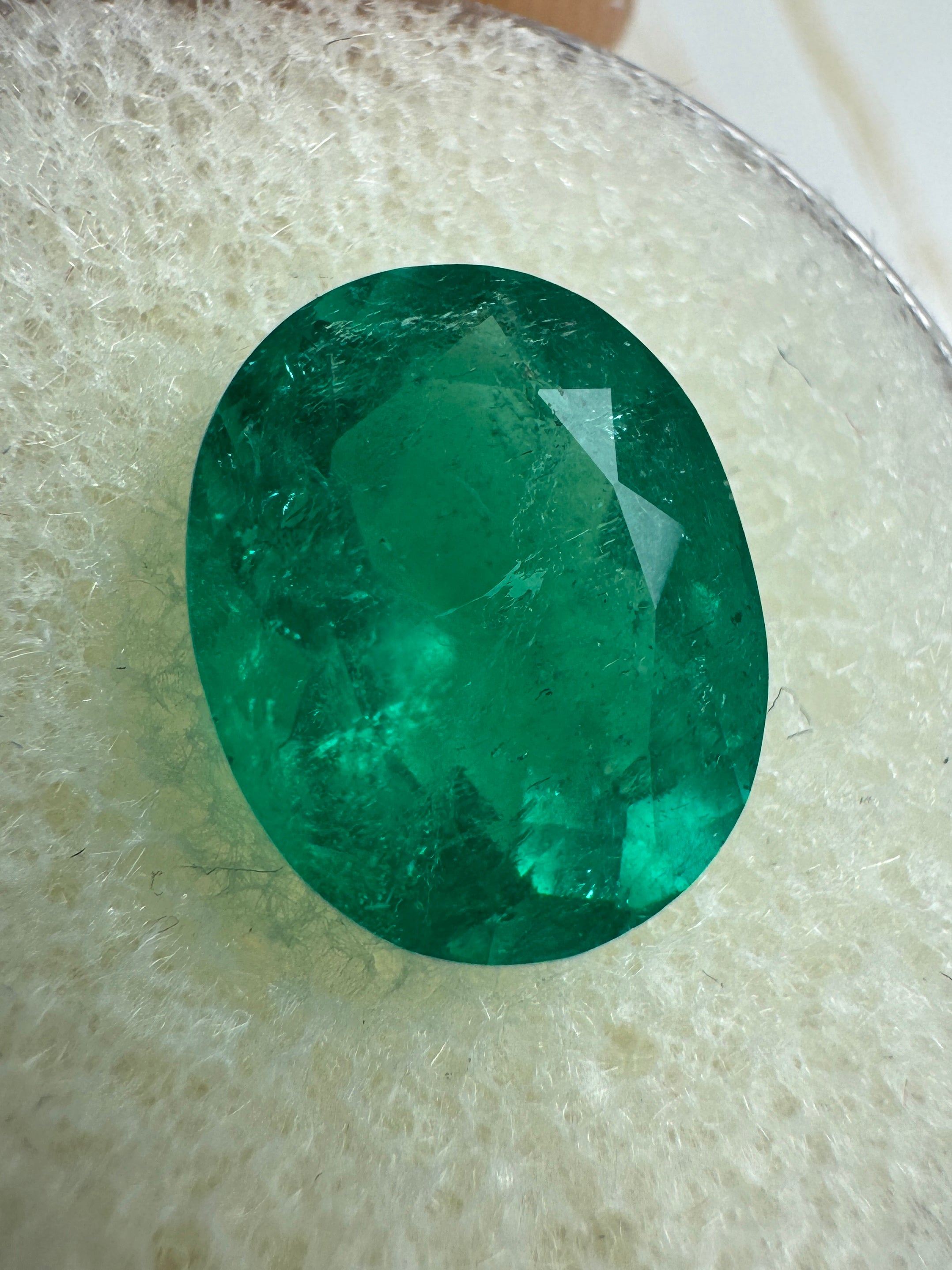 3.19 Carat Muzo Green Natural Loose Colombian Emerald-Oval Cut - JR Colombian Emeralds