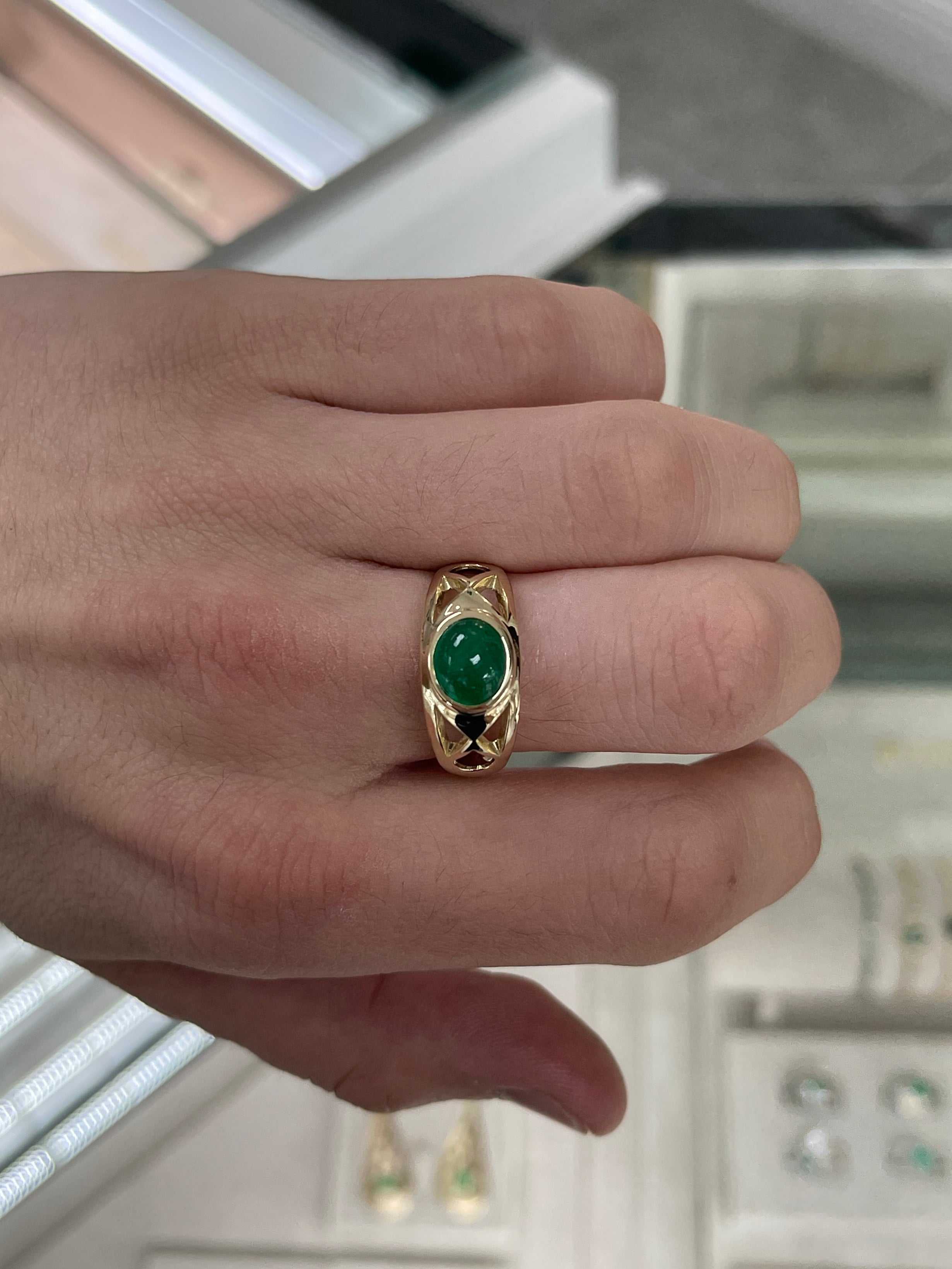 2.0 Carat Natural Green Emerald Oval Cabochon Gold Men's Ring